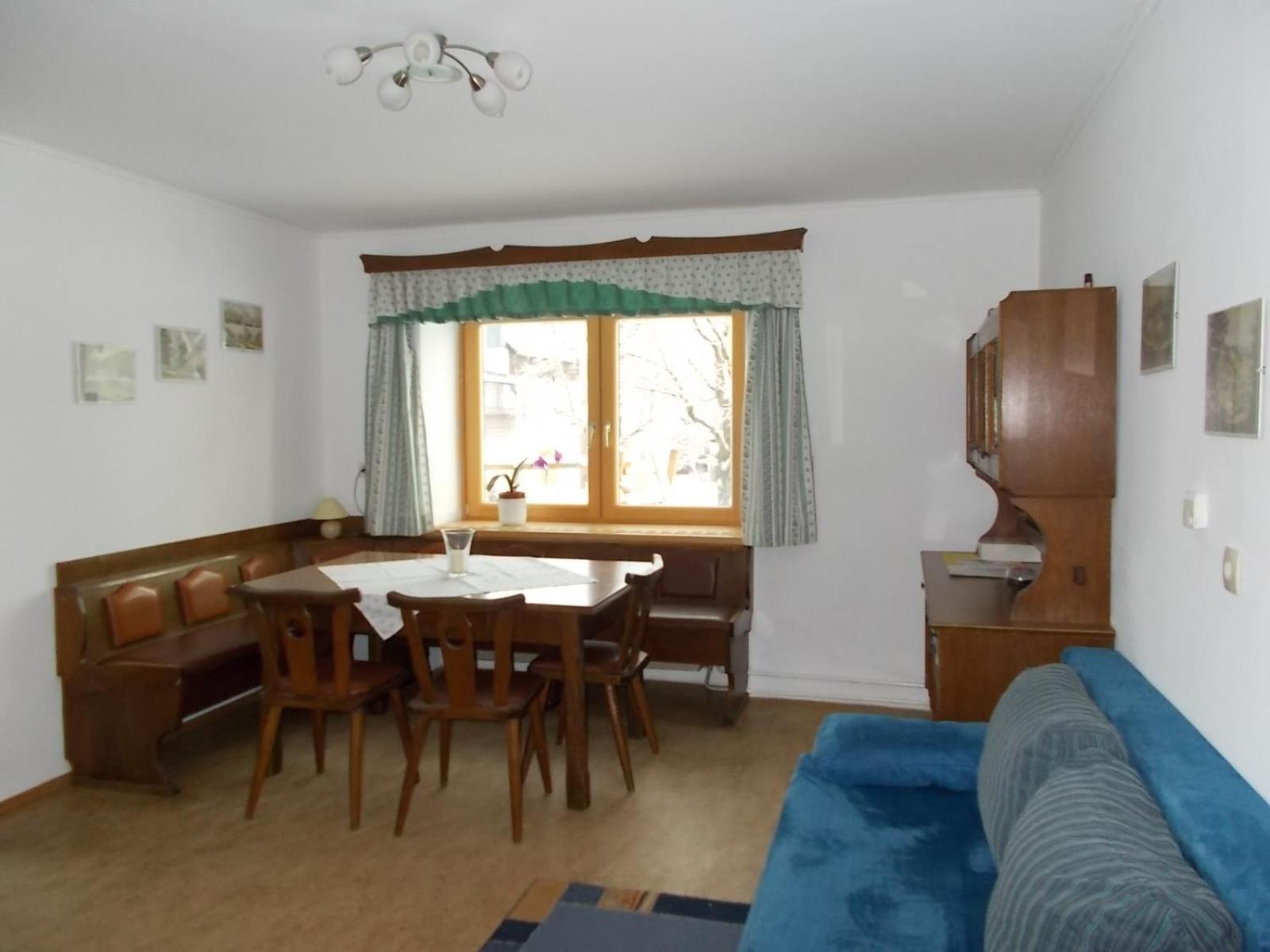 Three-Bedroom Apartment photo 1