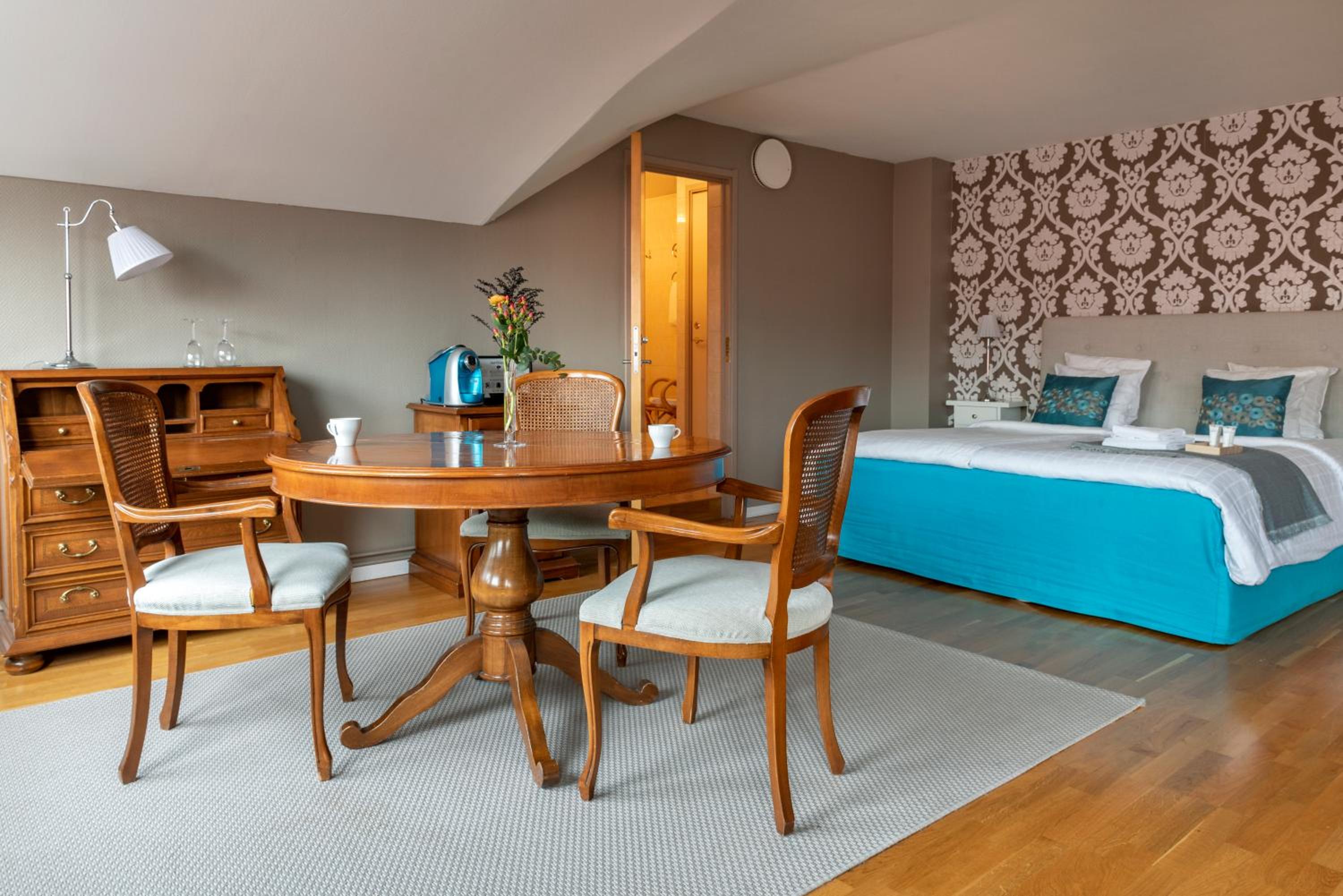 Deluxe Double Room - Photo 2