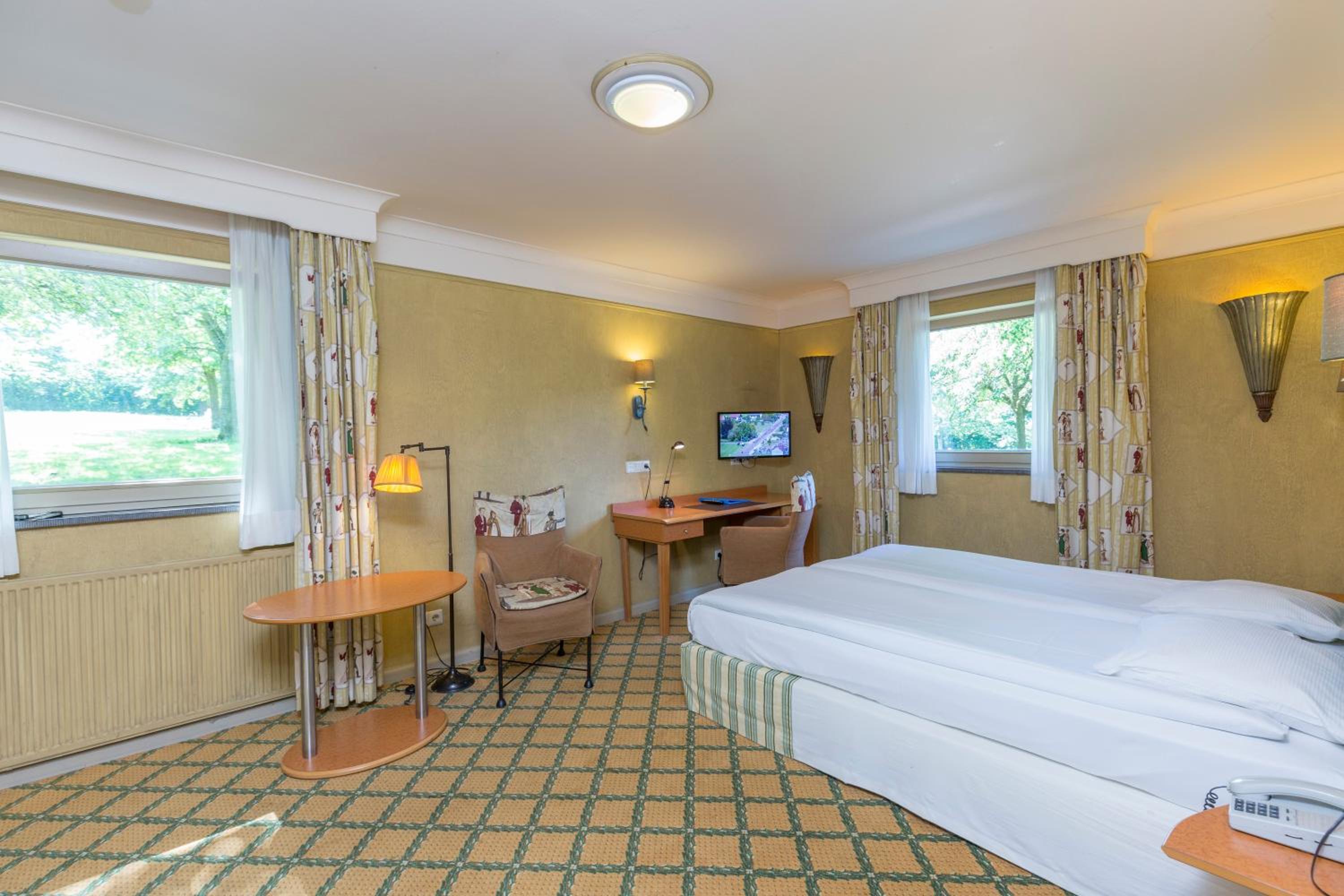 Standard Double Room - Photo 2