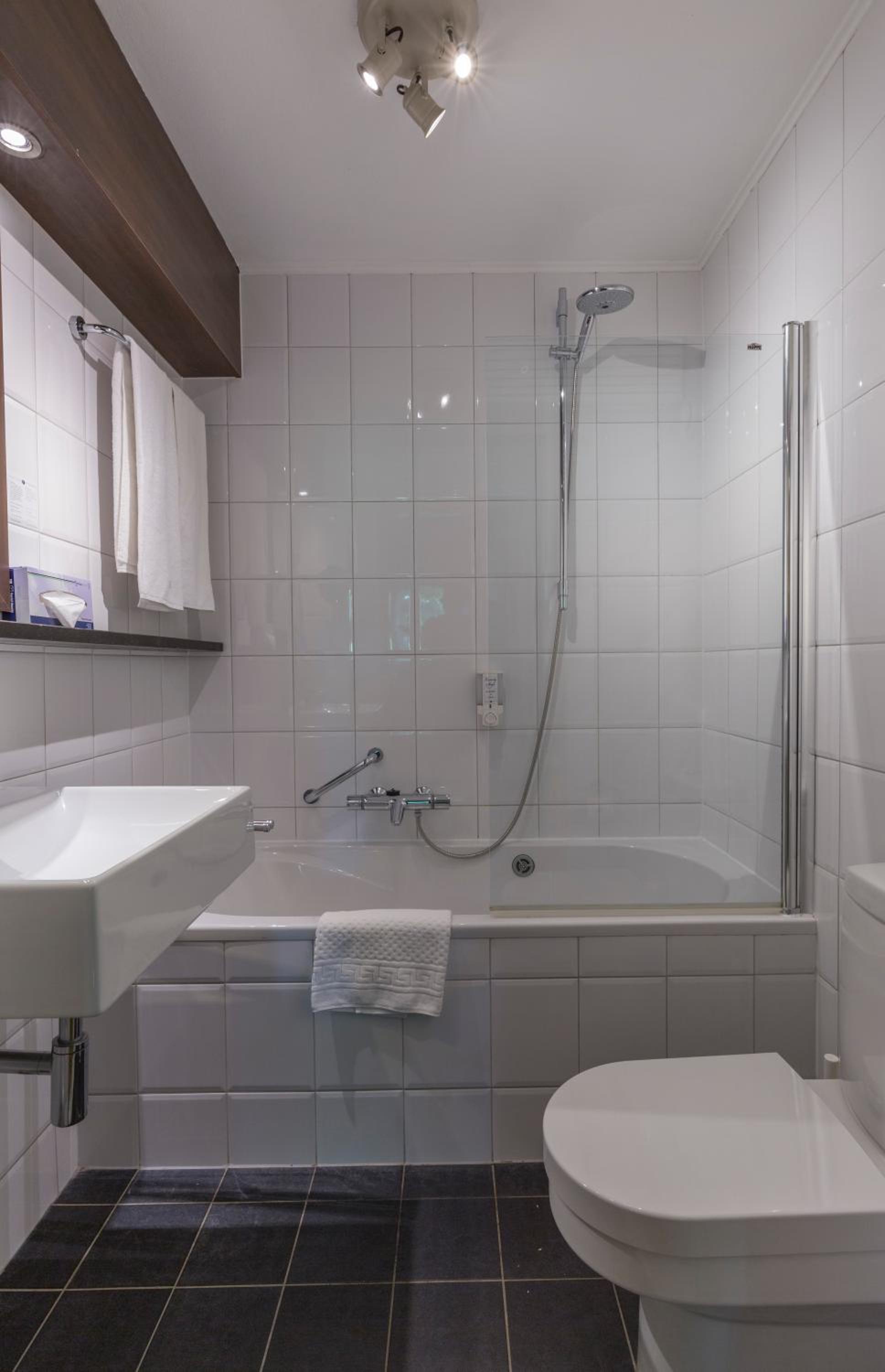 Standard Double Room - Photo 4