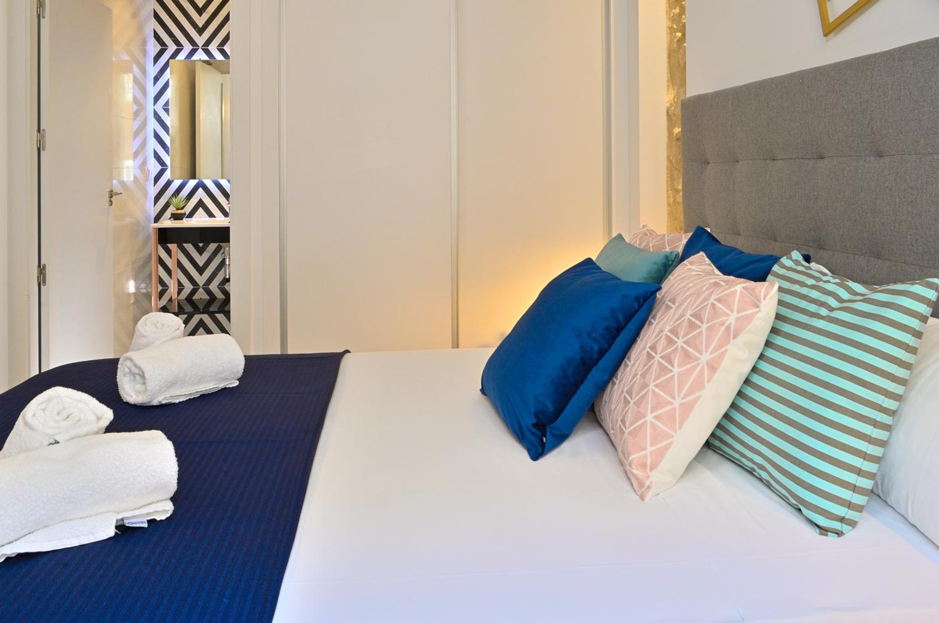 Apartamento con Balcón