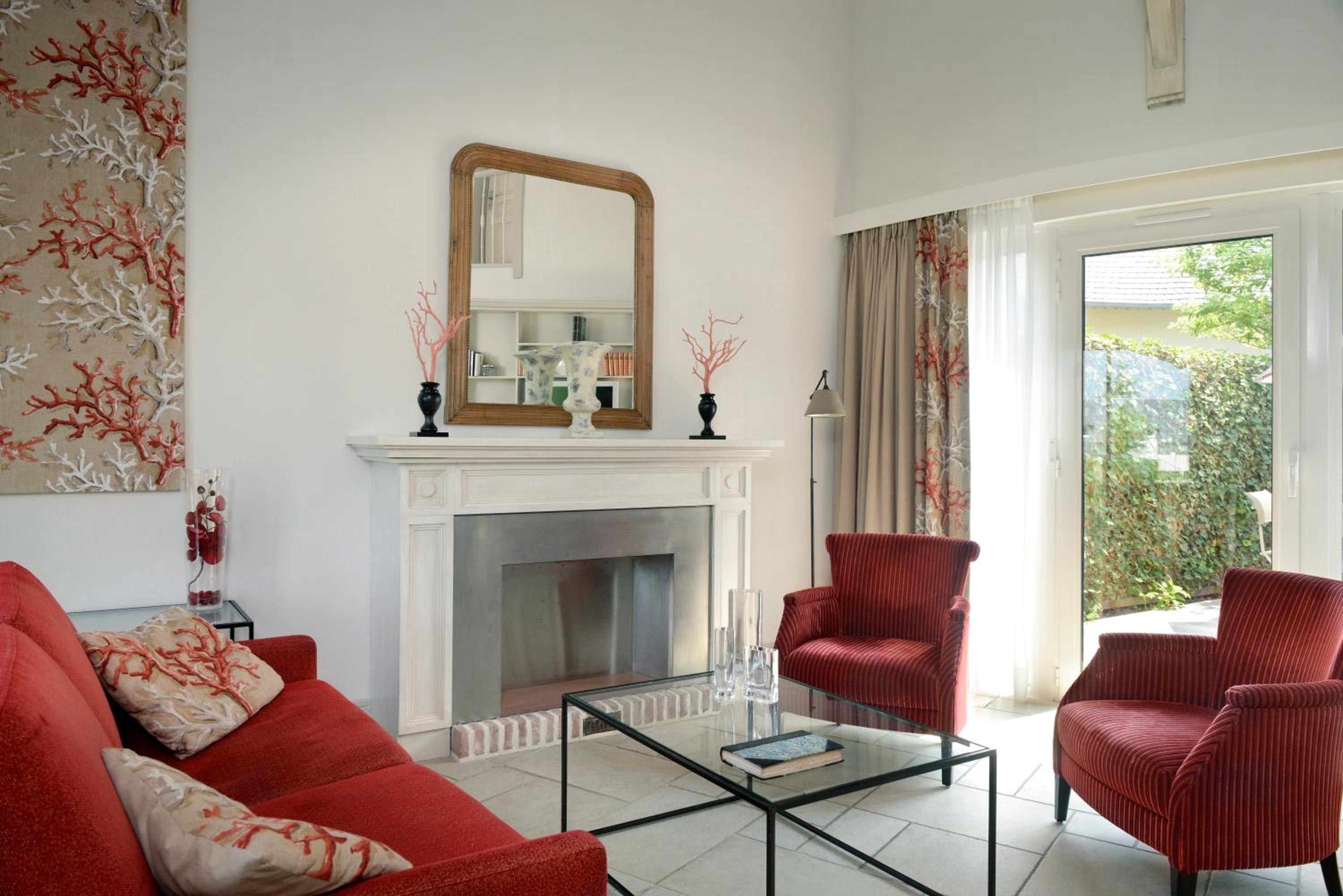 Manor Suite photo 3
