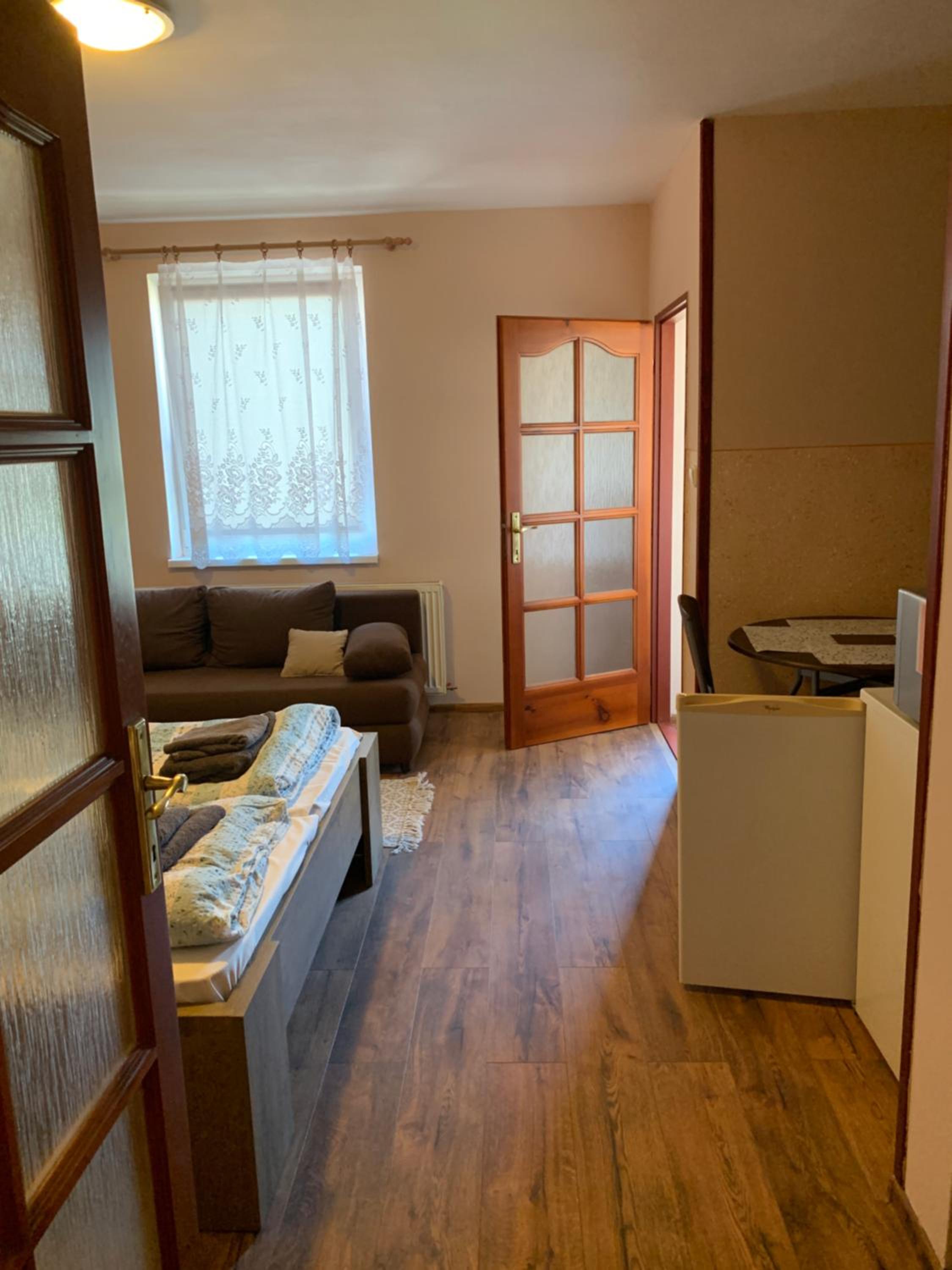 Deluxe Double Studio - Photo 1