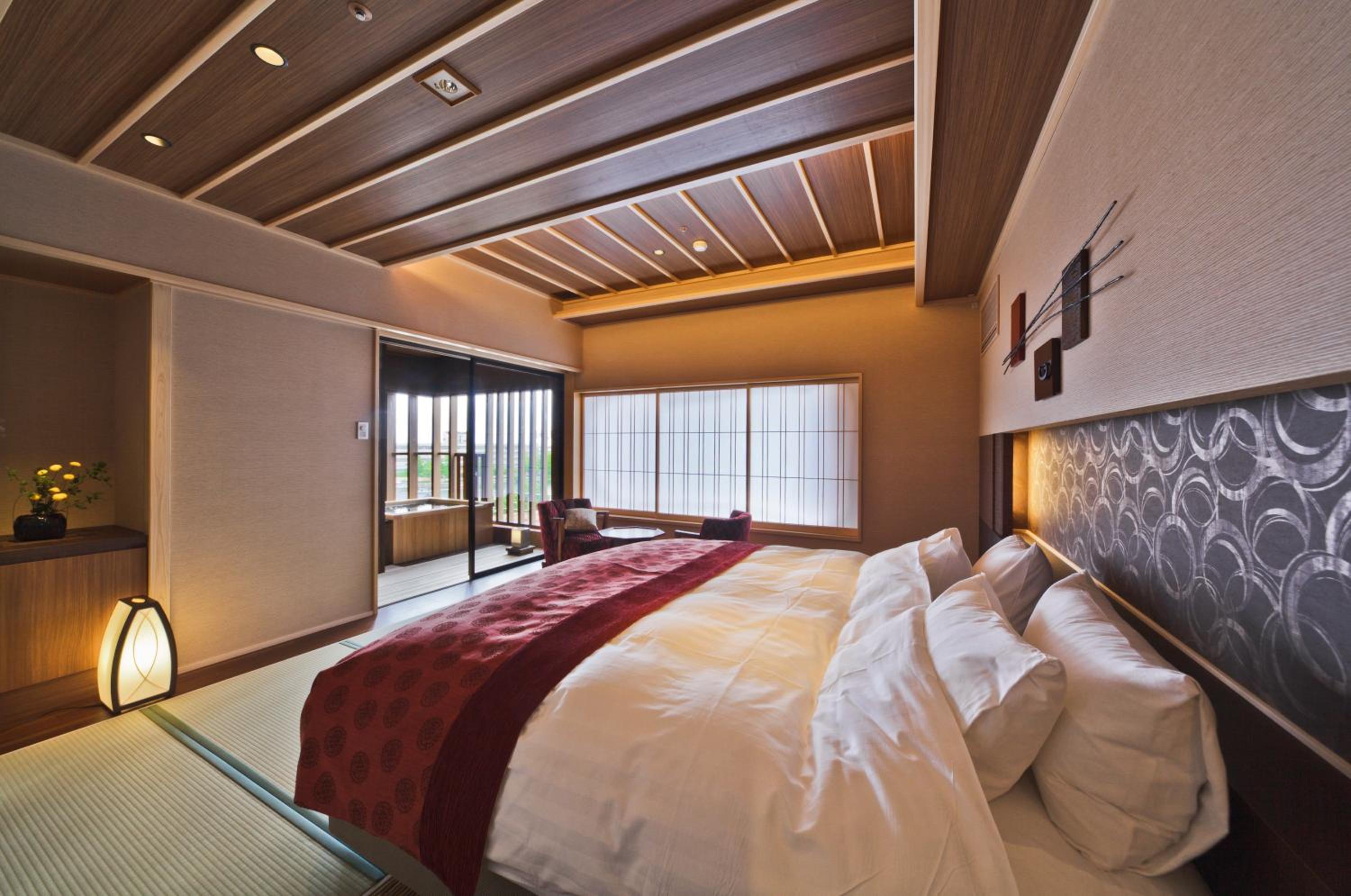 Deluxe Double Room with Open-Air Bath Only children 7 and up are allowed photo 1