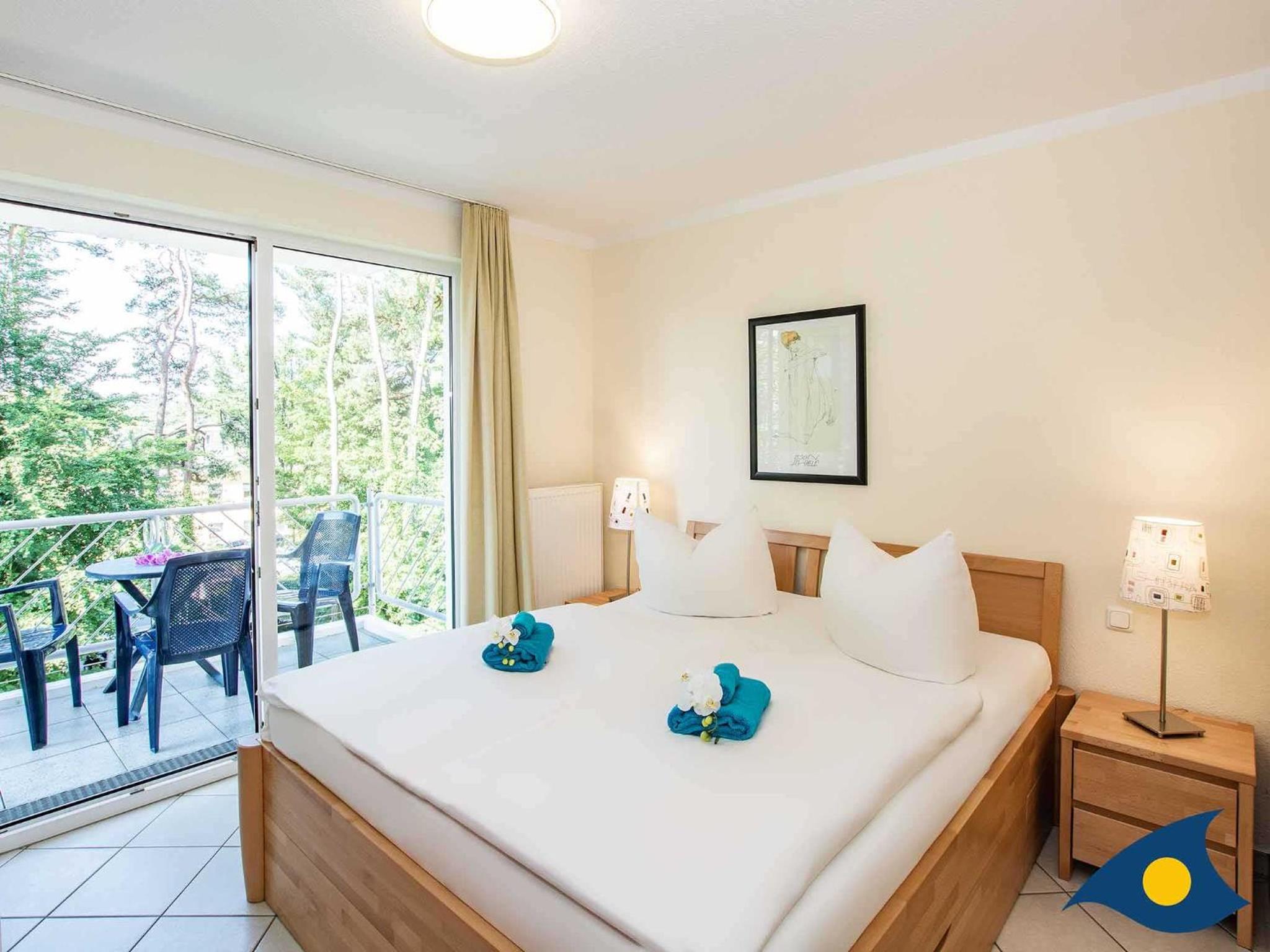 One-Bedroom Apartment with Balcony photo 1