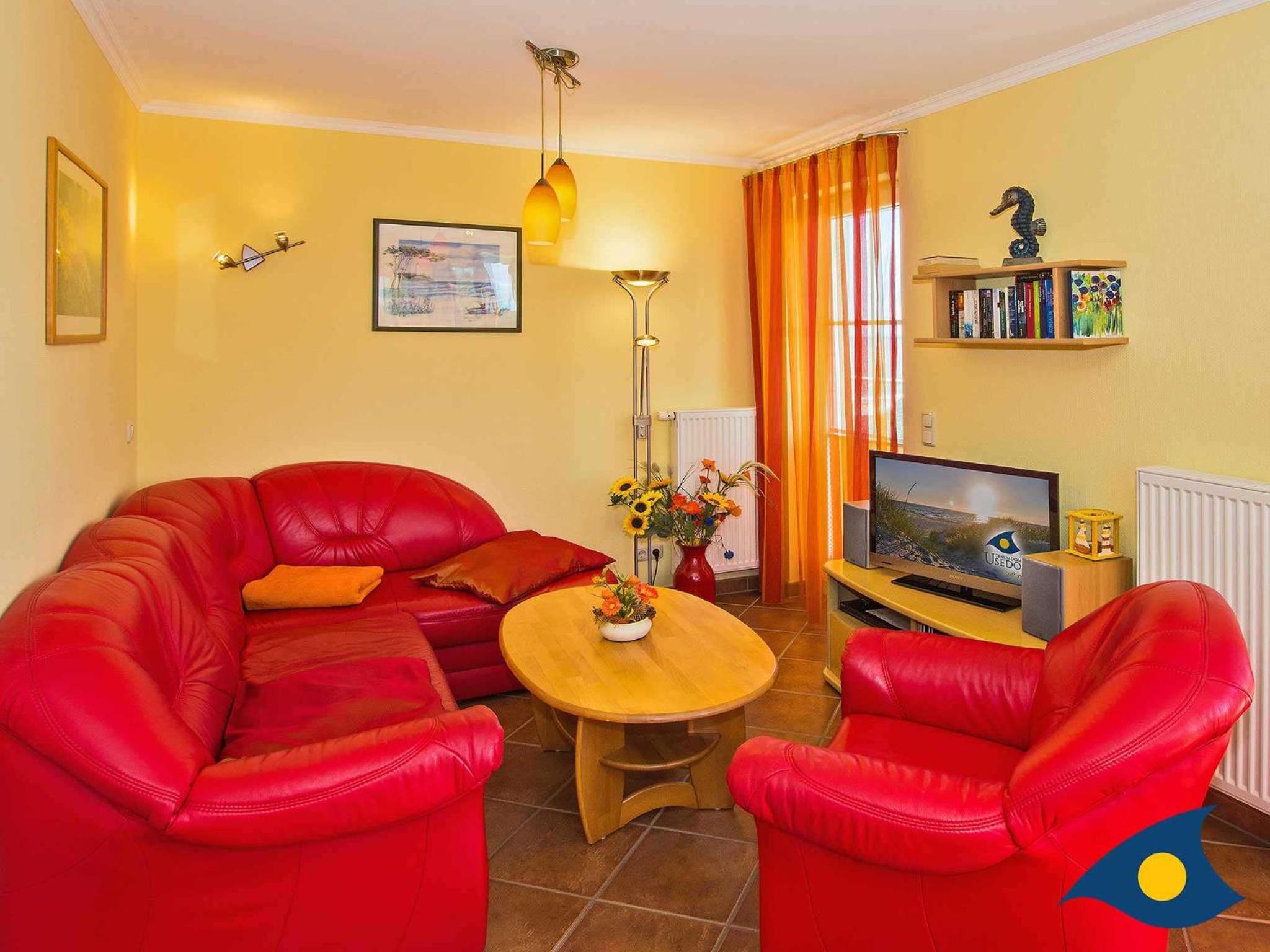 One-Bedroom Apartment with Balcony photo 1