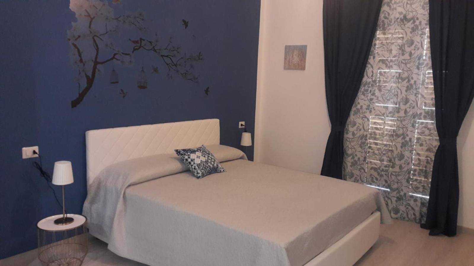Double Room with Private Bathroom - Photo 4