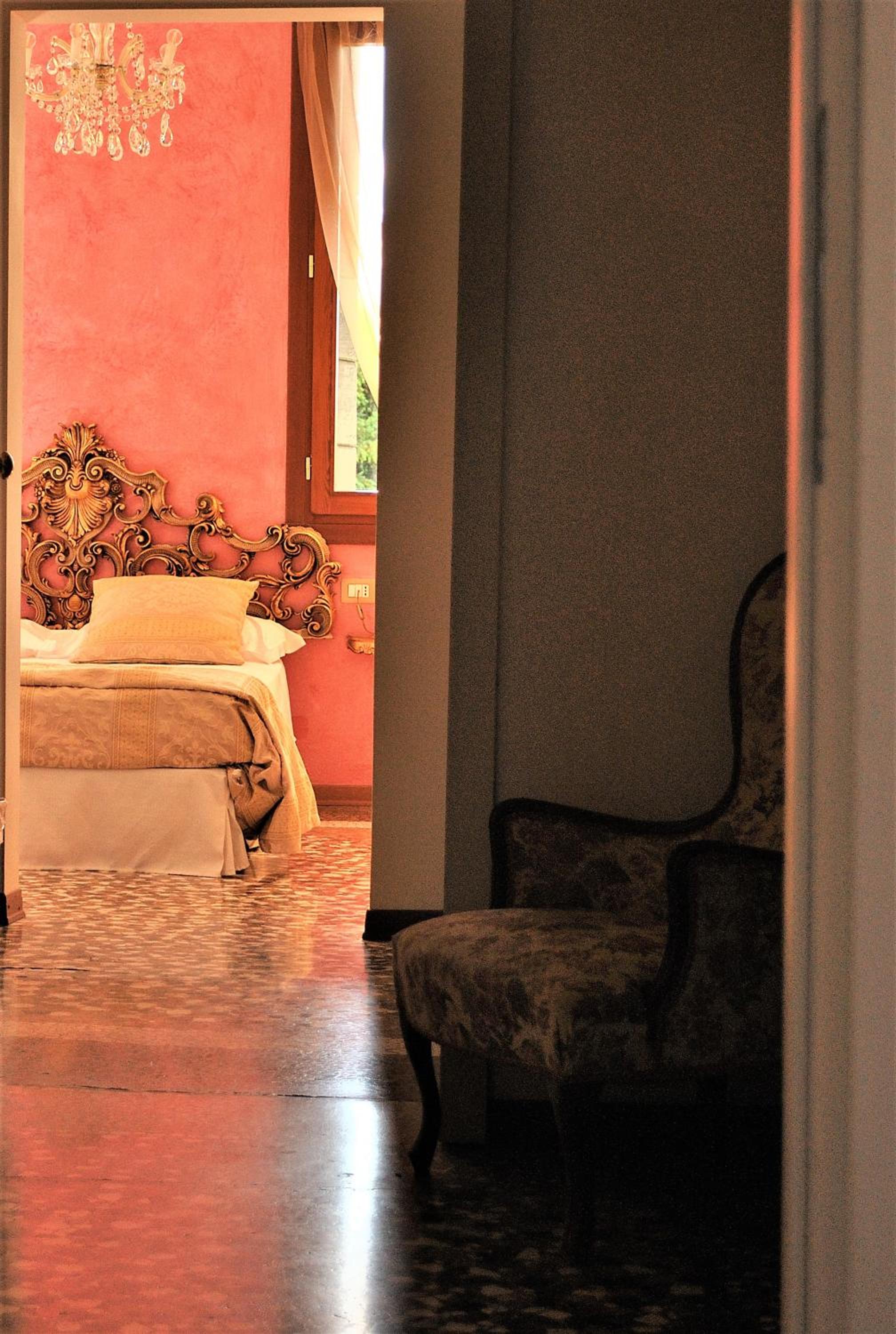 Superior Double Room photo 3