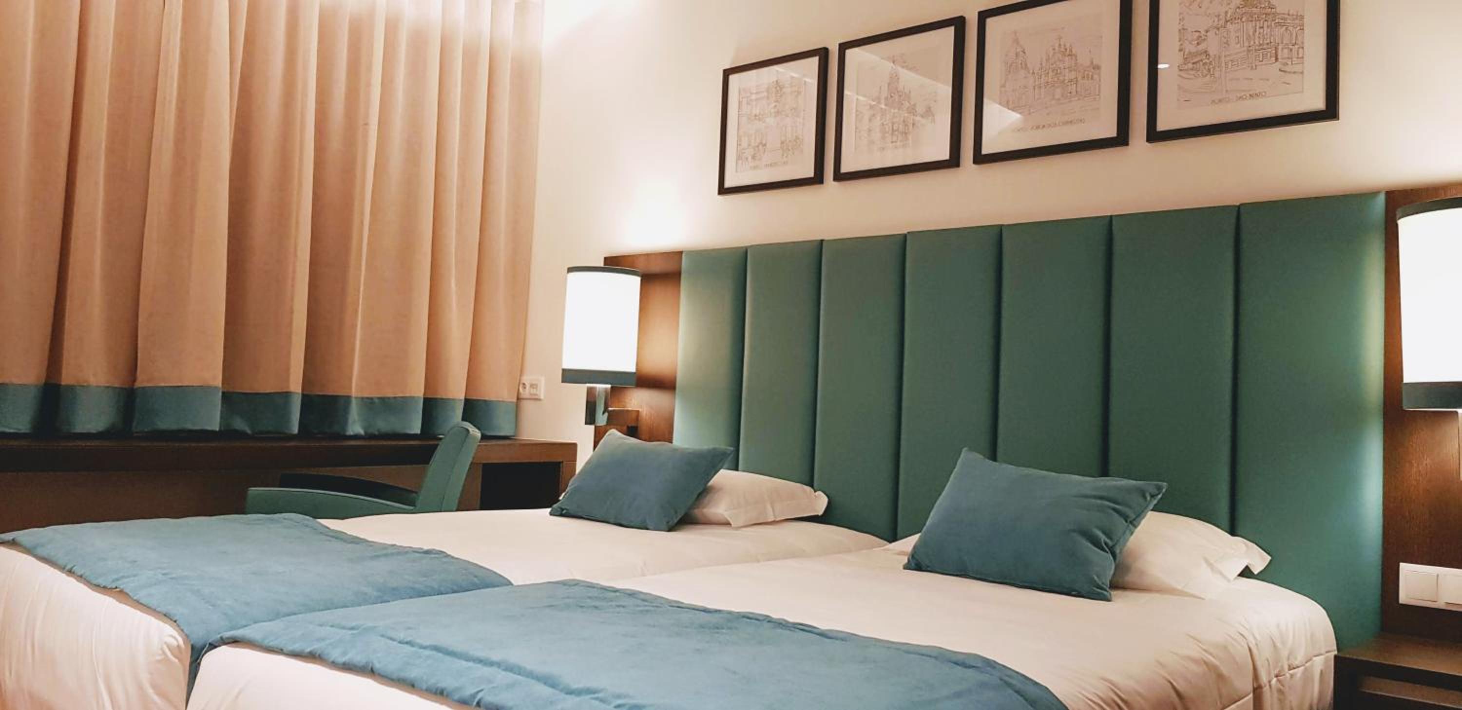 Superior Twin Room - Photo 1