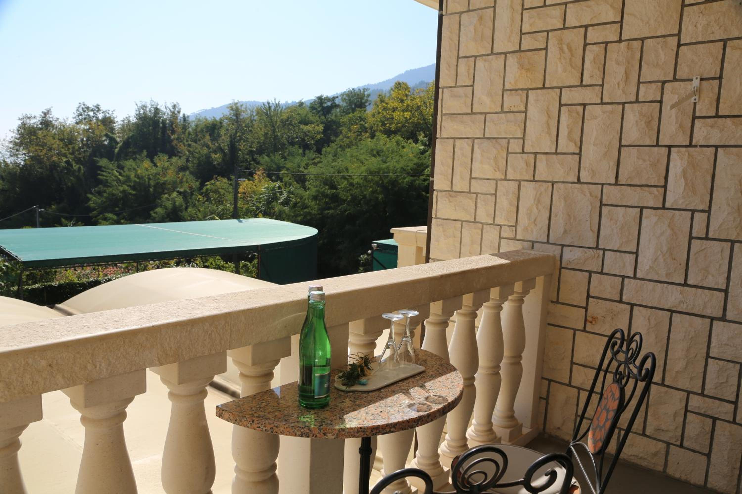 Deluxe Double Room with Balcony and Sea View photo 3