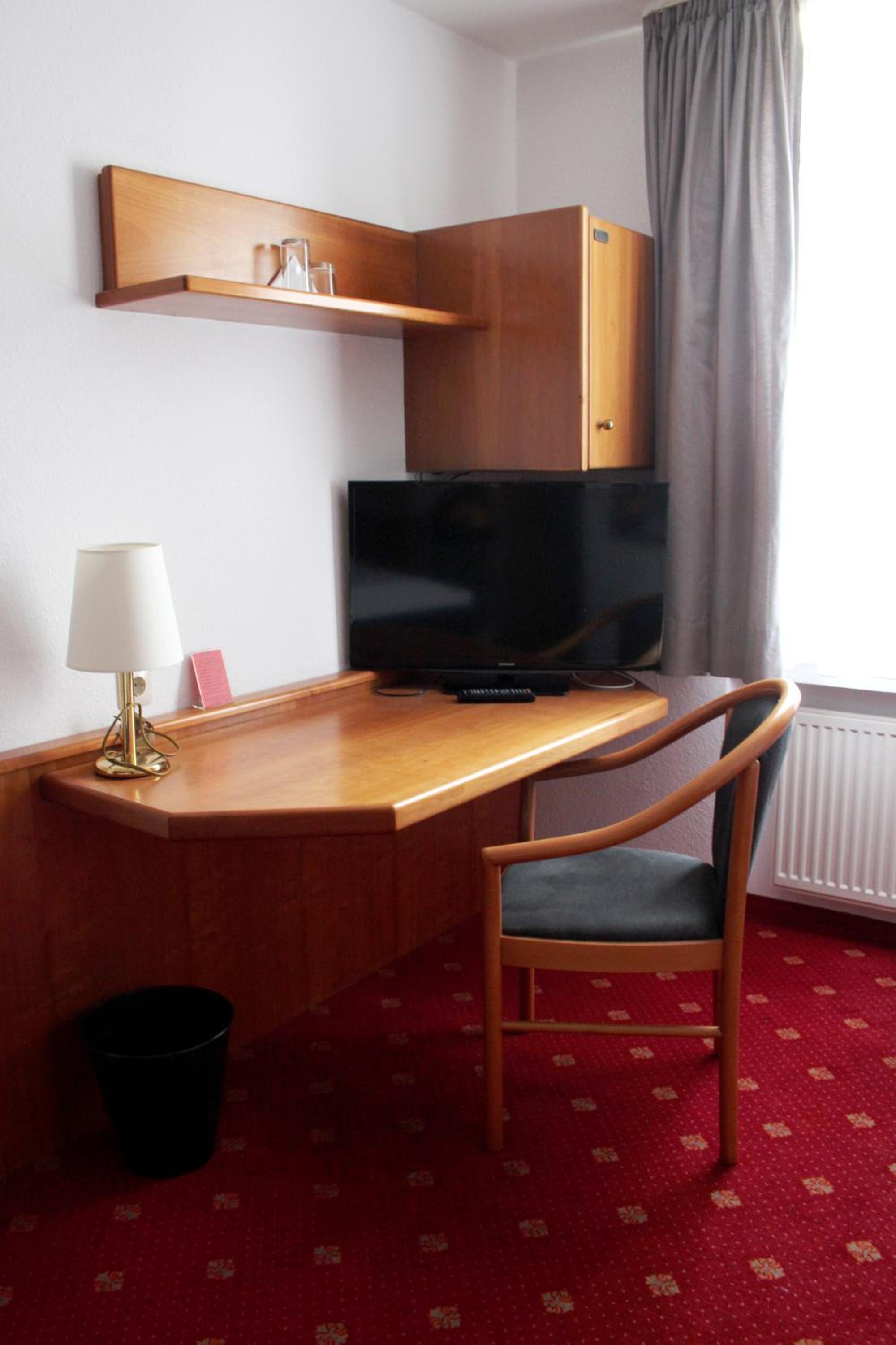 Single Room photo 3