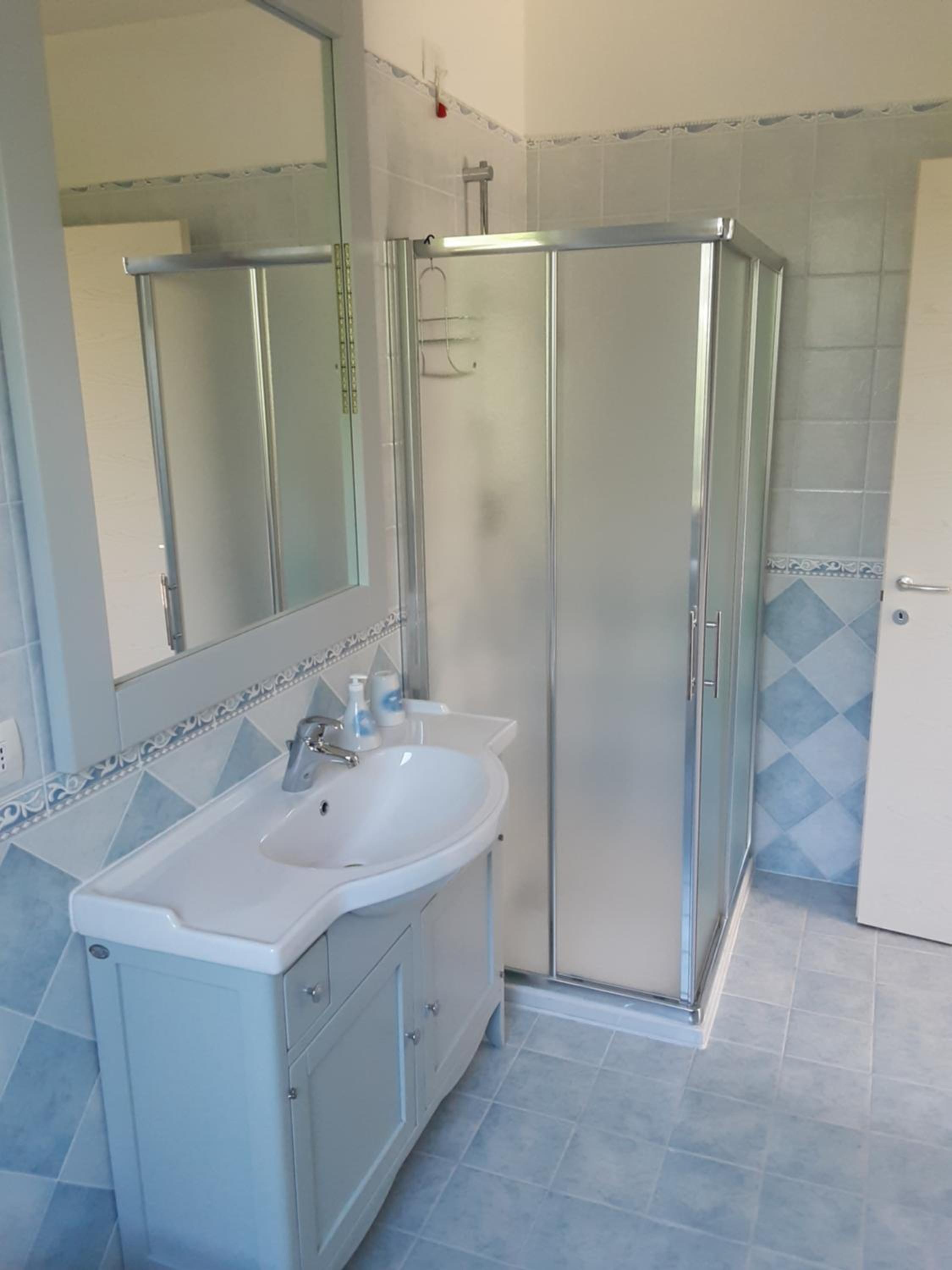 Deluxe Triple Room - Photo 2