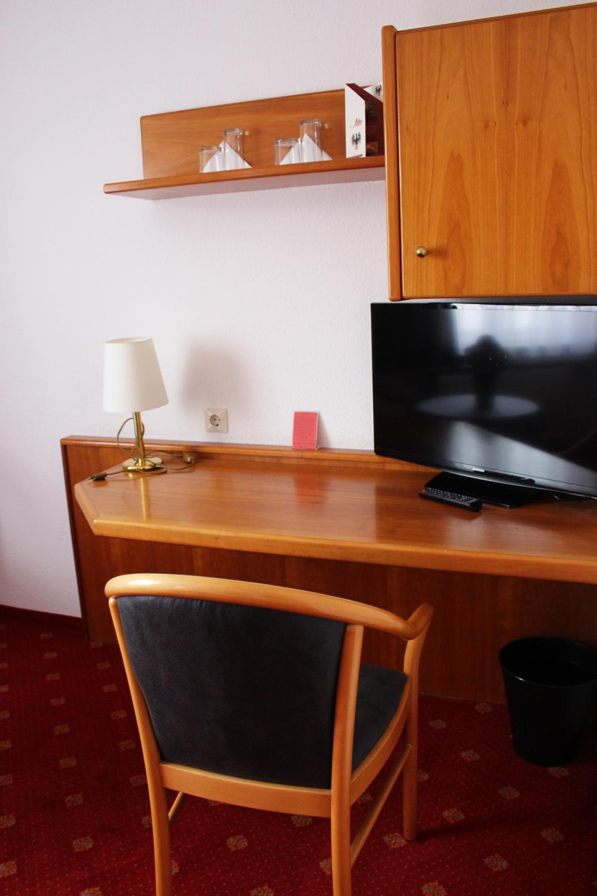 Double Room - Photo 4