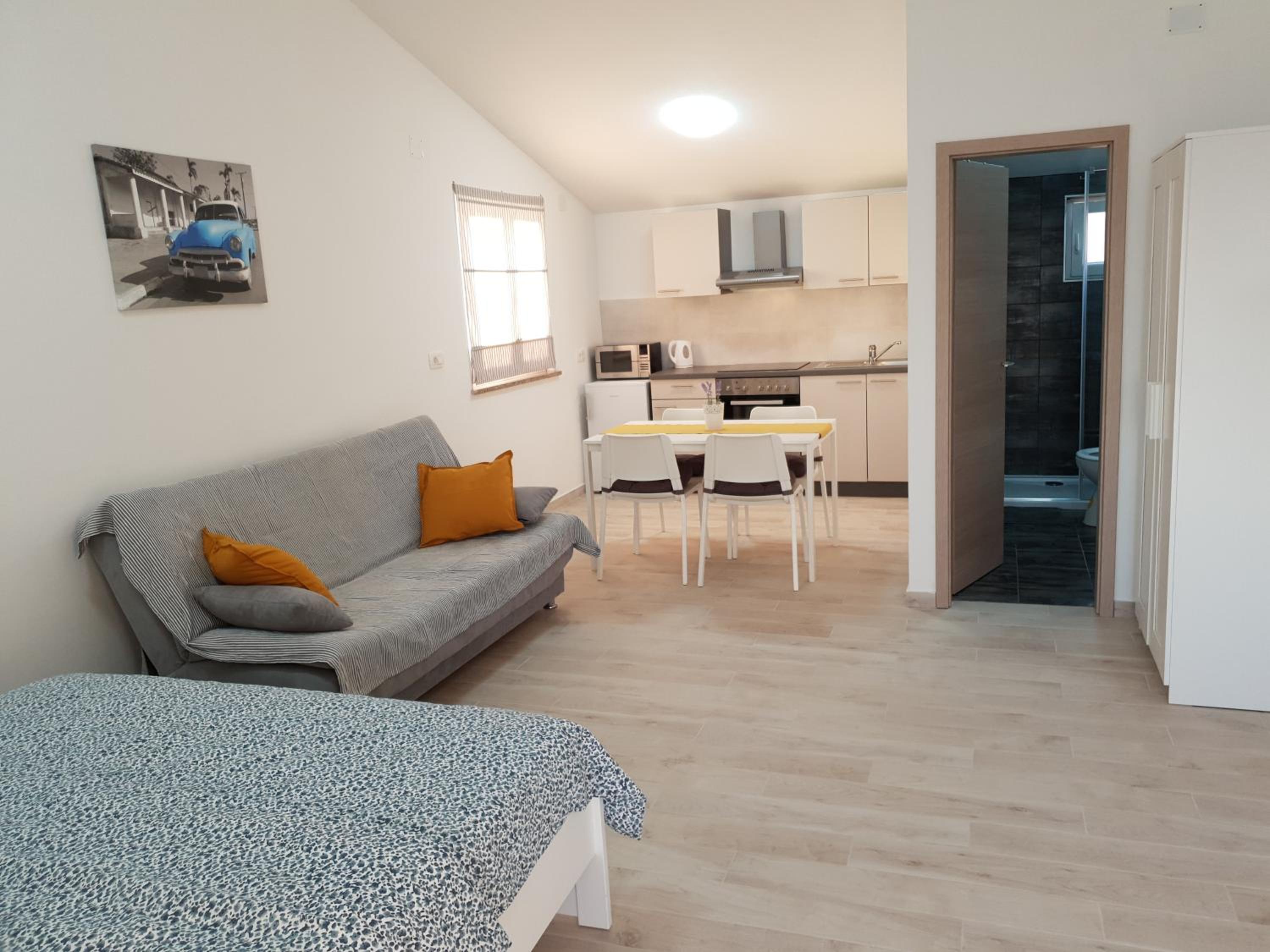 Studio Apartment
