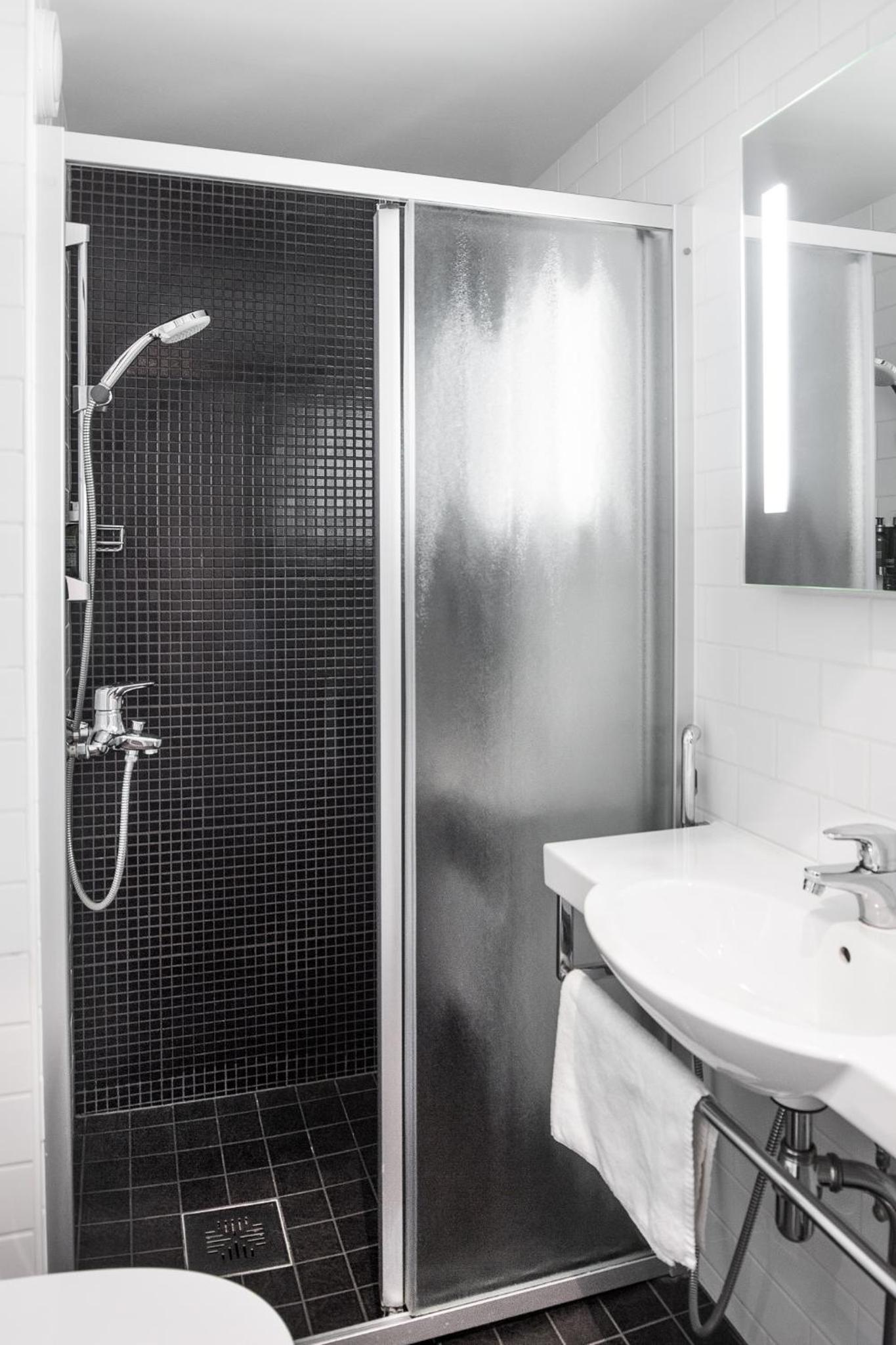 Hotel Helka - Photo 37