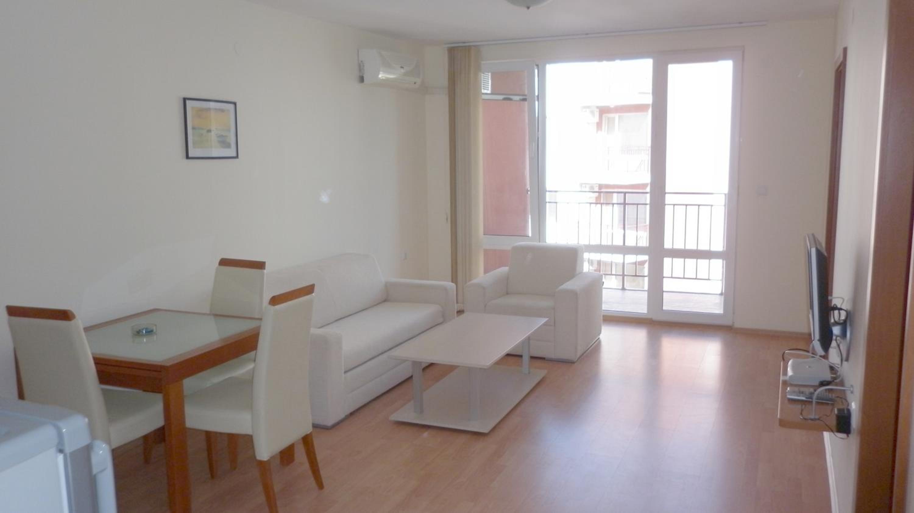 Two-Bedroom Apartment with Sea View photo 1