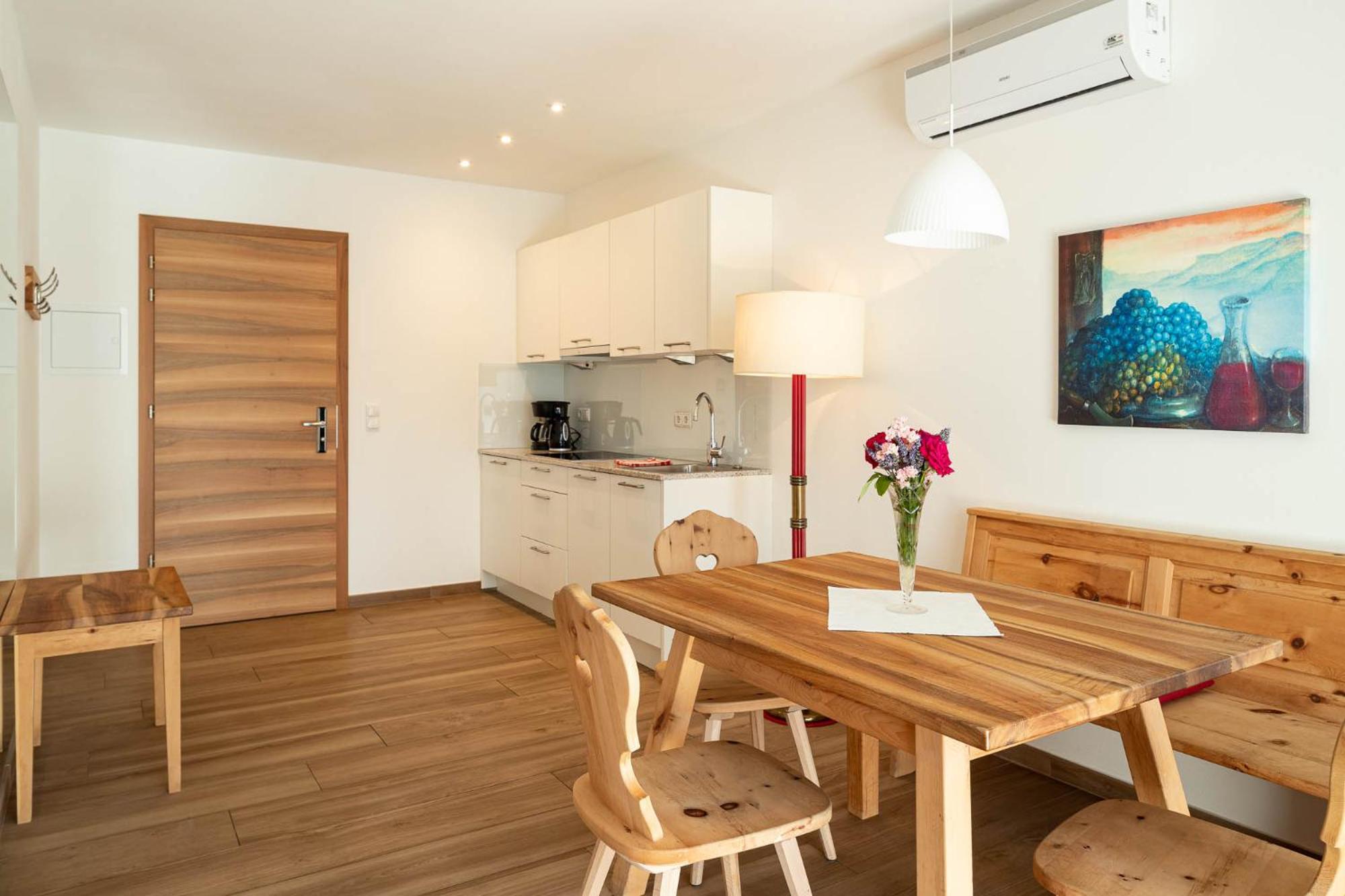 One-Bedroom Apartment (4 Adults) photo 3