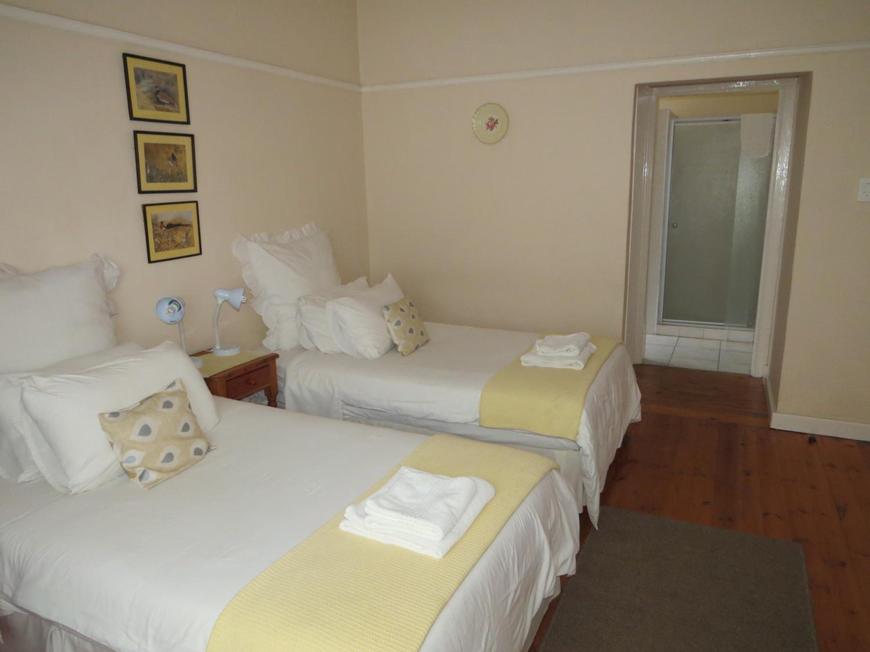 Two-Bedroom Apartment - Photo 1