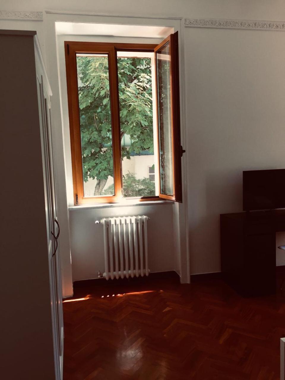 Twin Room With Private External Bathroom photo 1