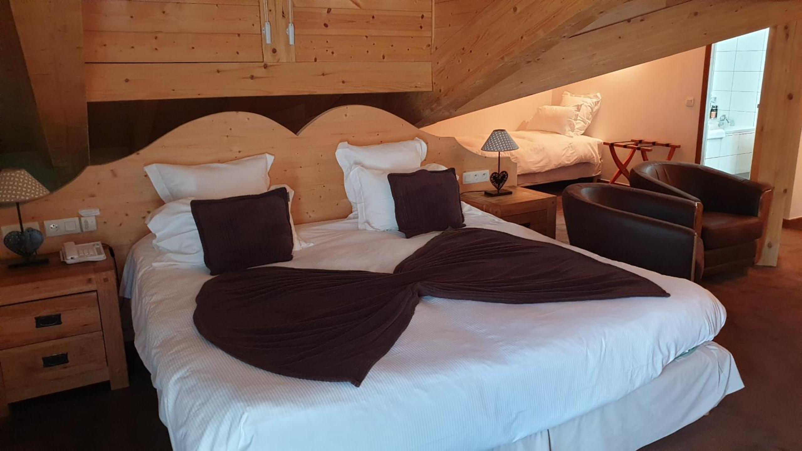 Suite - Photo 8