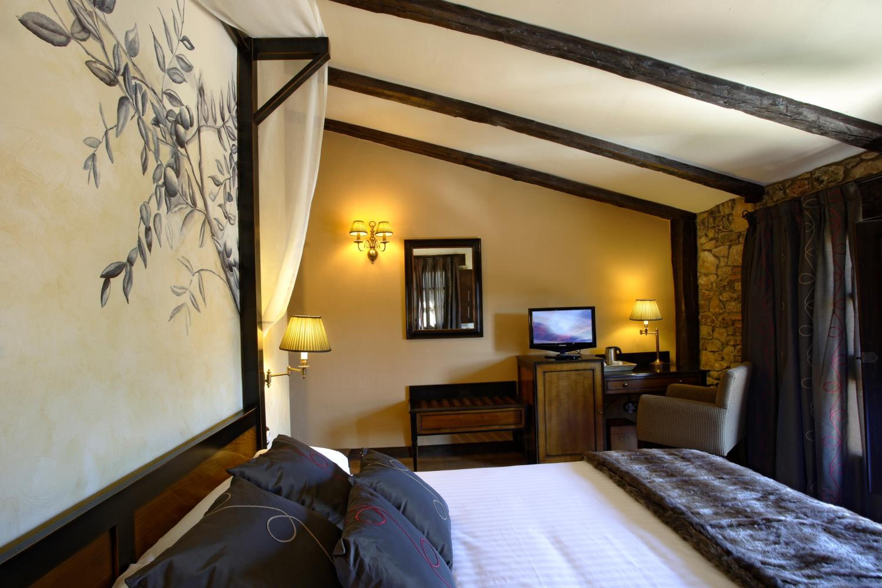 Double or Twin Room photo 2