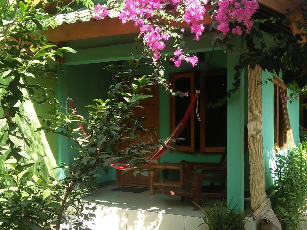 Double Room with Private Bathroom - Photo 7