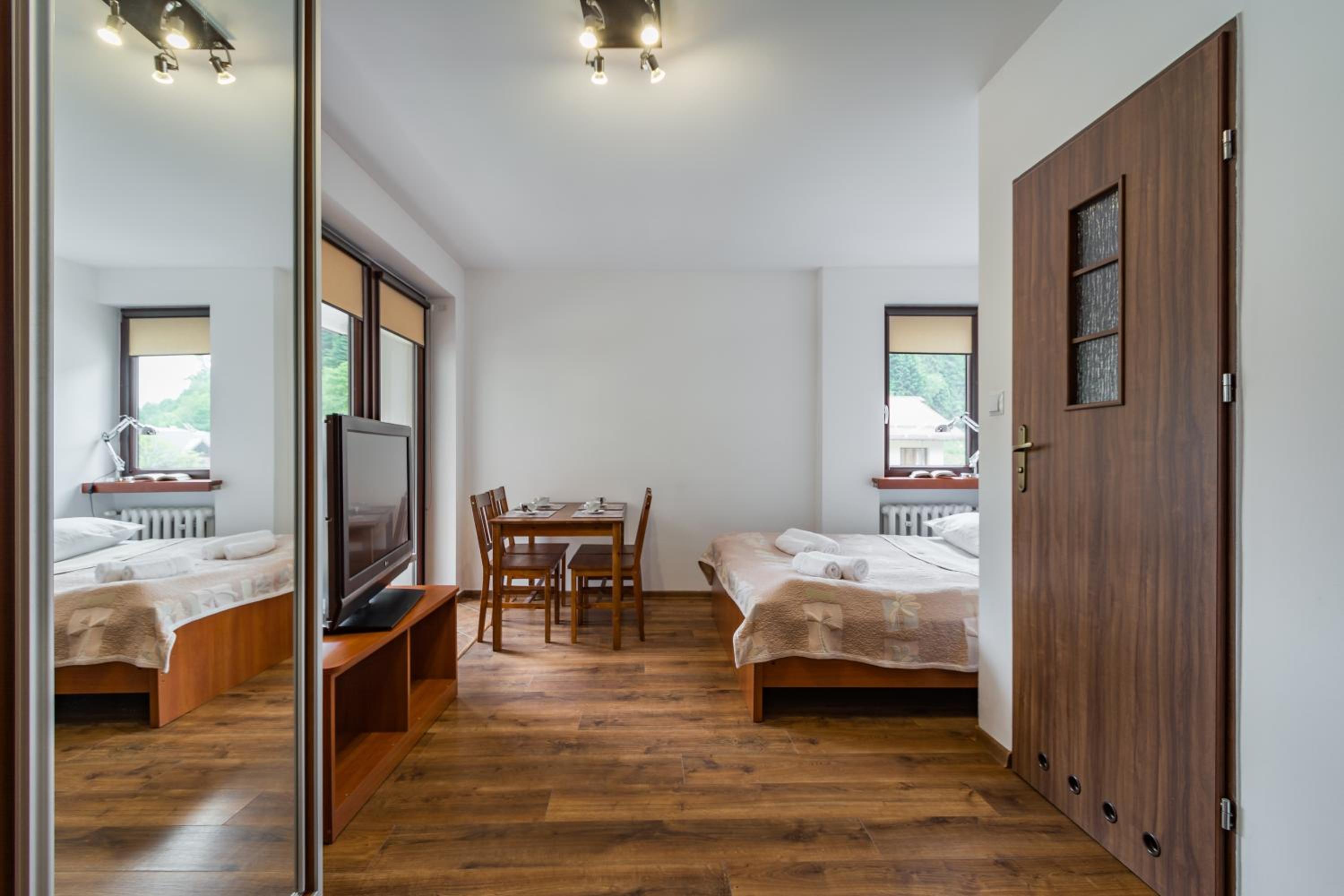 Studio Apartment (3-4 adults) photo 2