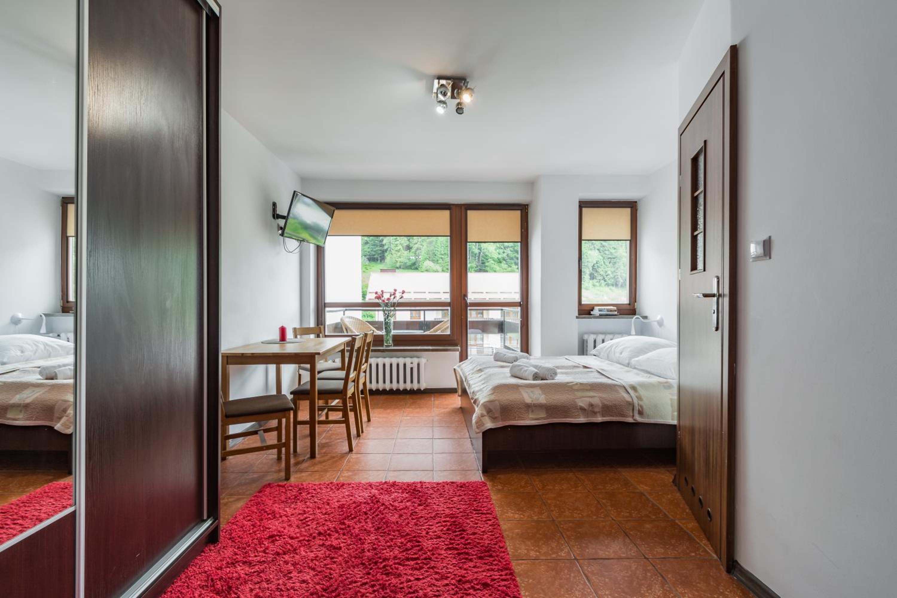 Studio Apartment (3-4 adults) photo 3