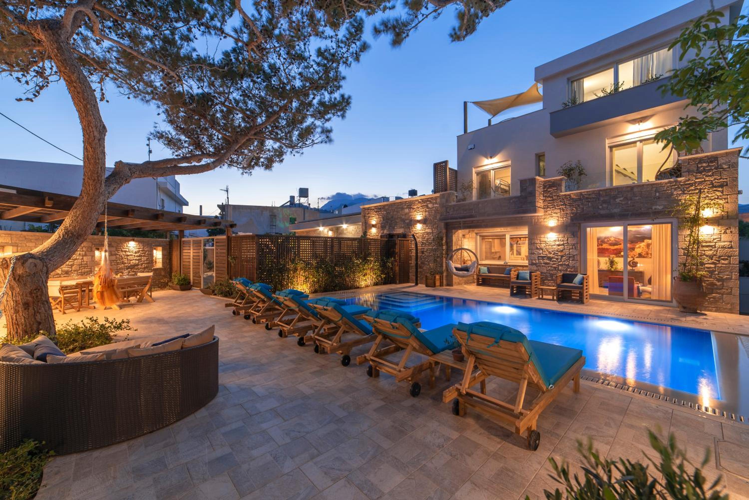 Villa with Private Pool photo 2