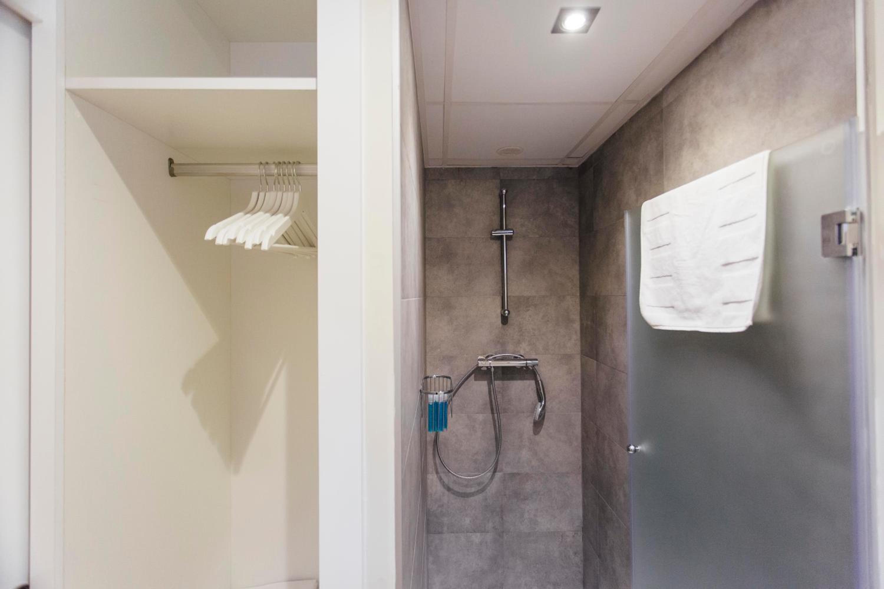 Superior Apartment - Photo 8