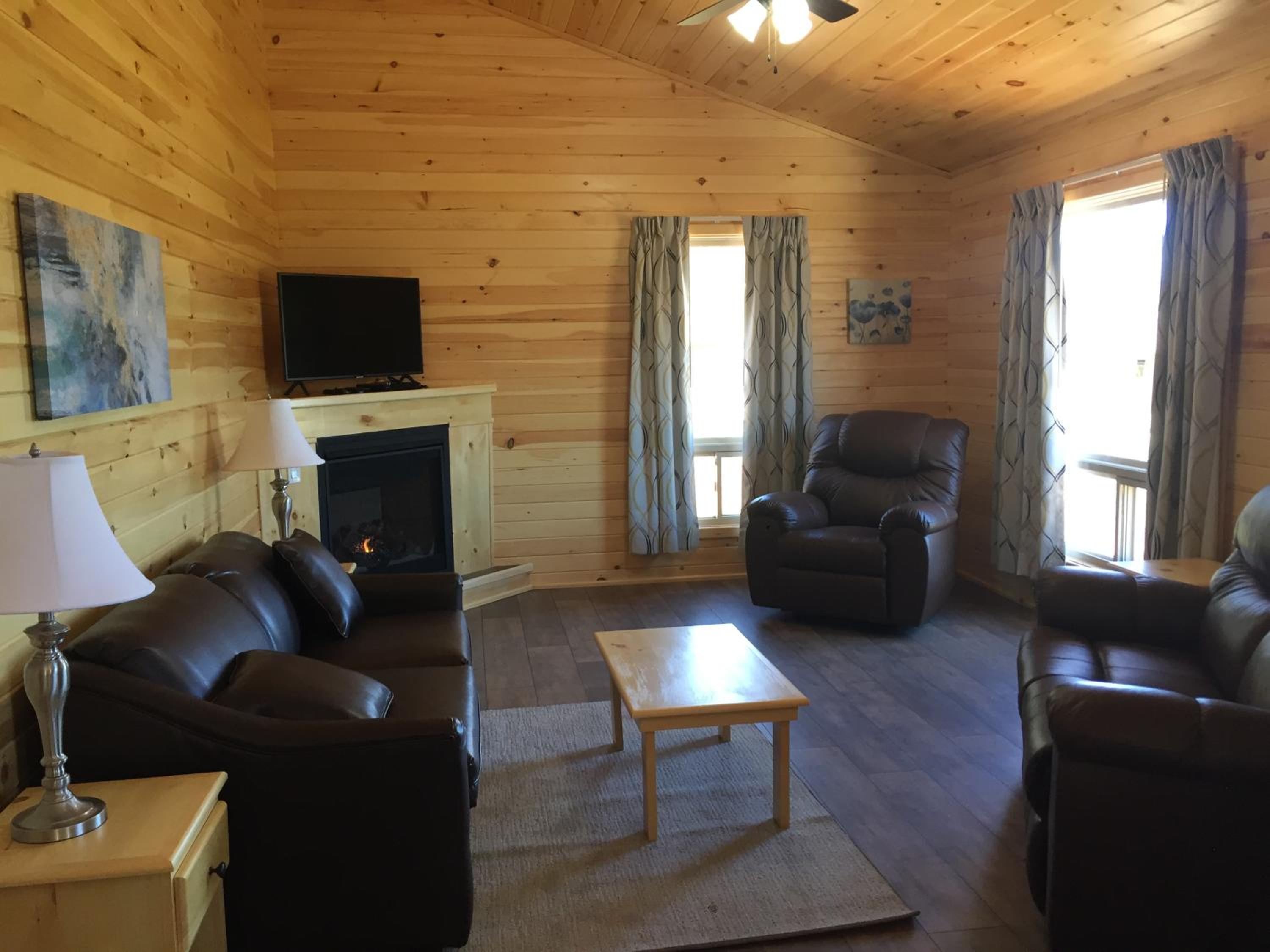 Two-Bedroom House photo 2