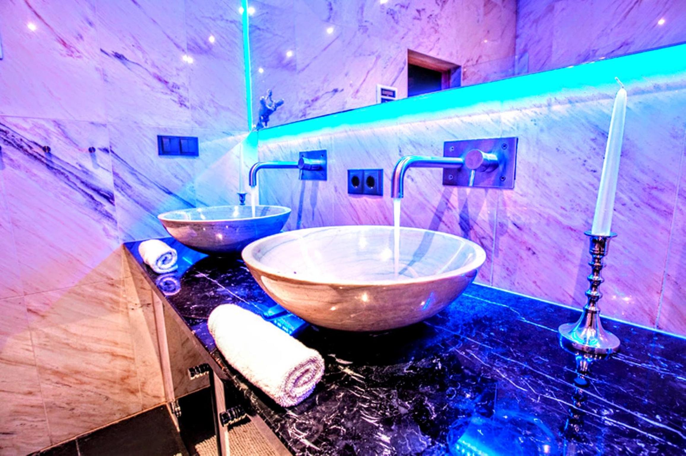 Penthouse Apartment - Photo 9