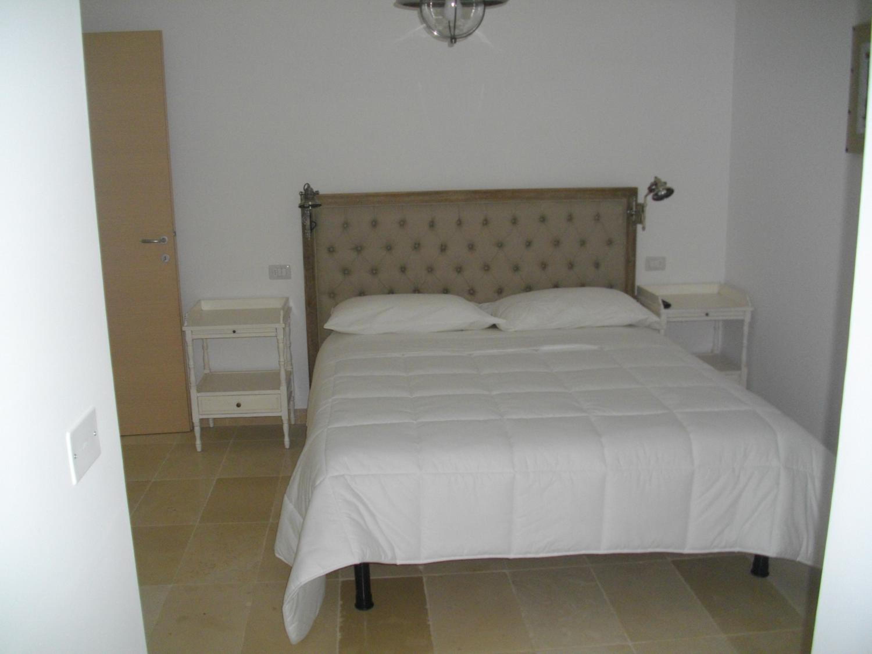 Double or Twin Room with Sea View