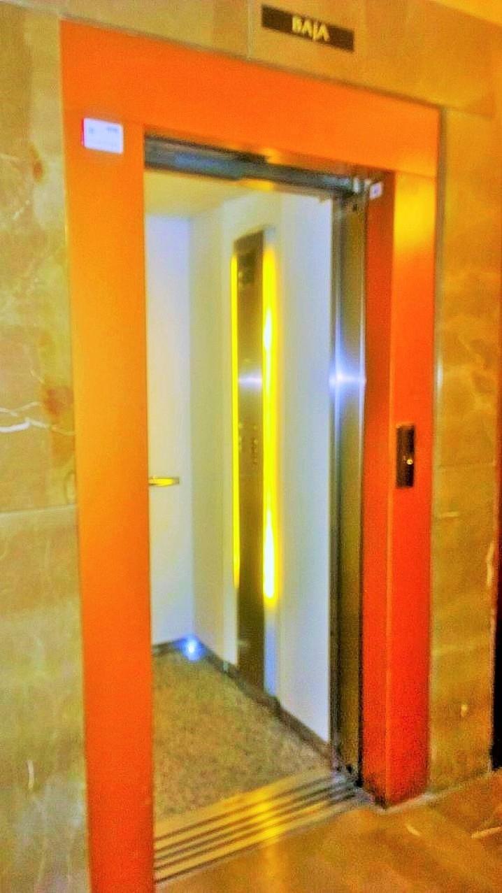 Family Room with Private Bathroom - Photo 46