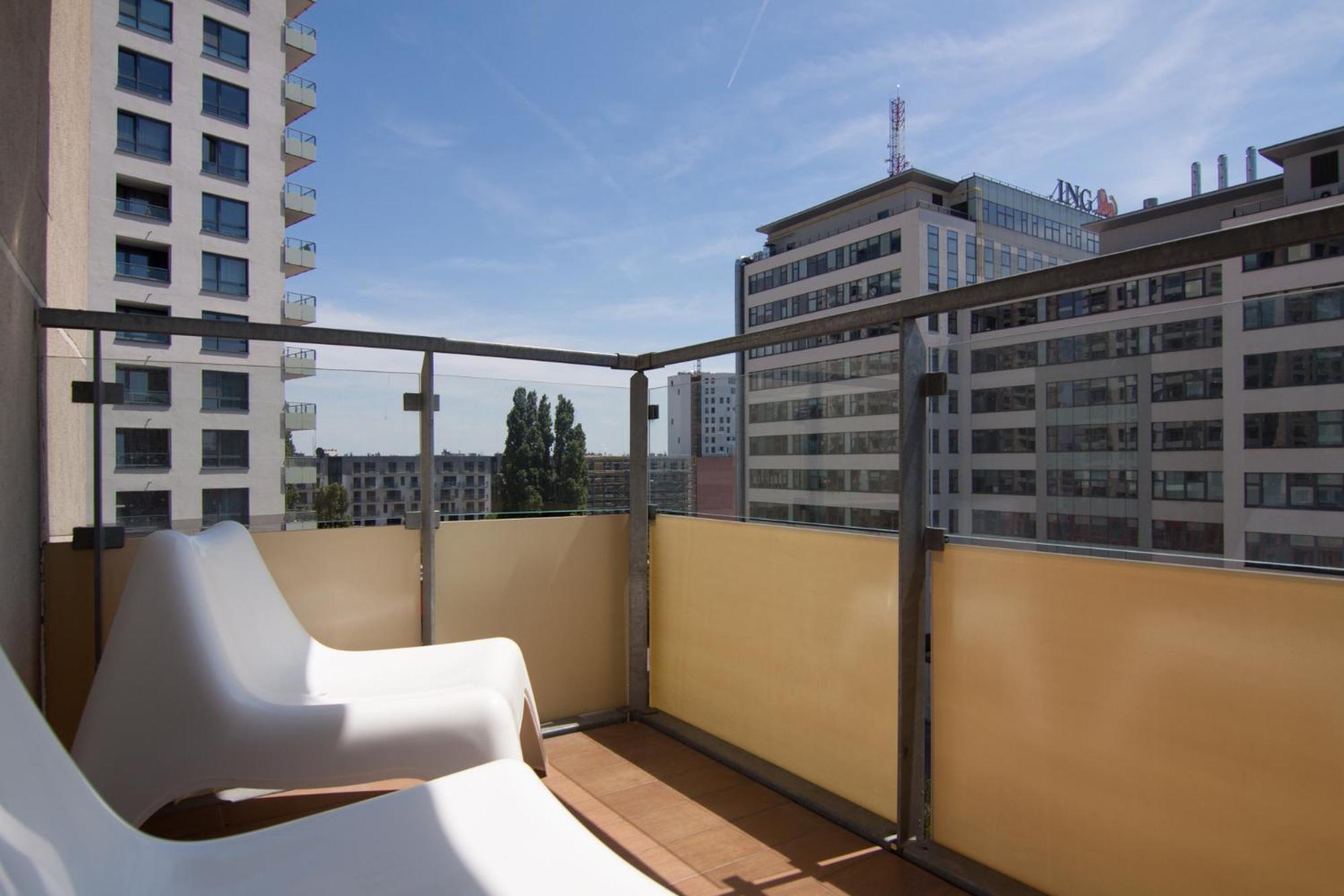 Two-Bedroom Apartment - Photo 40
