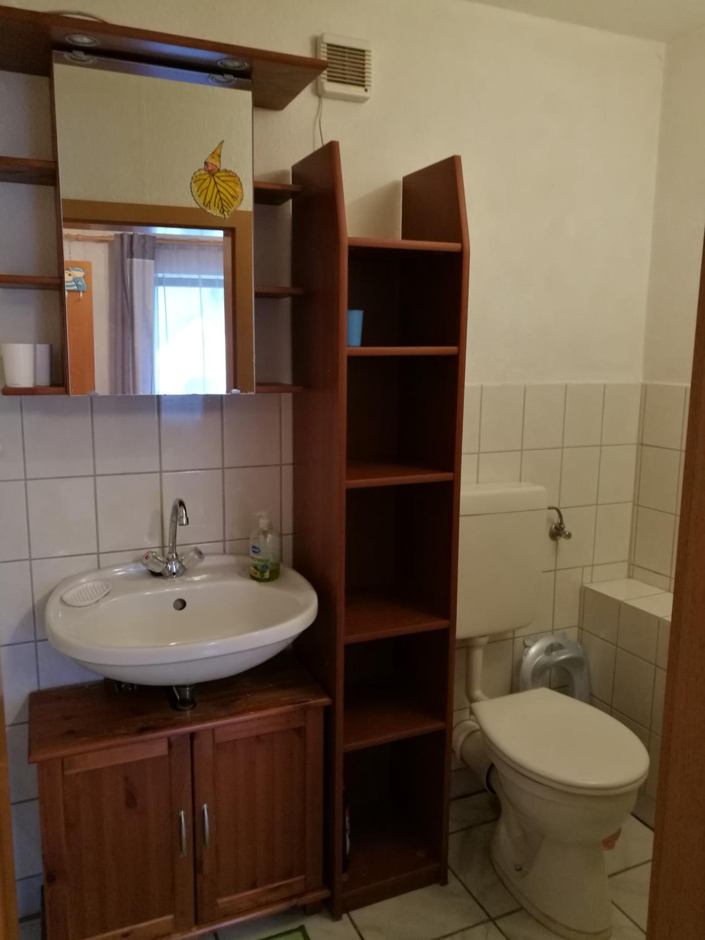 One-Bedroom Apartment - Photo 5