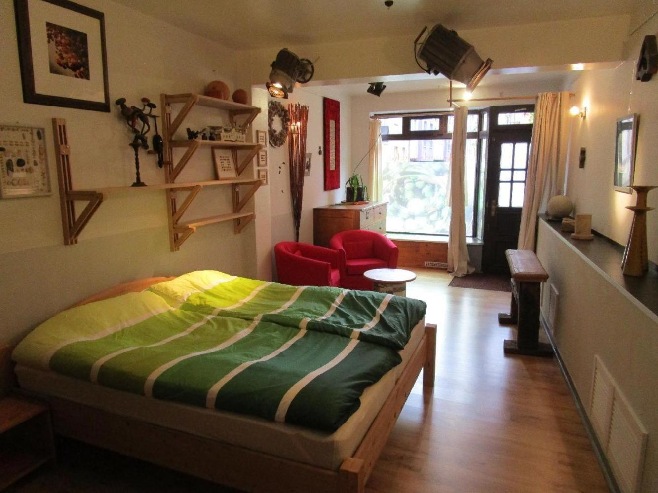 Apartment photo 1