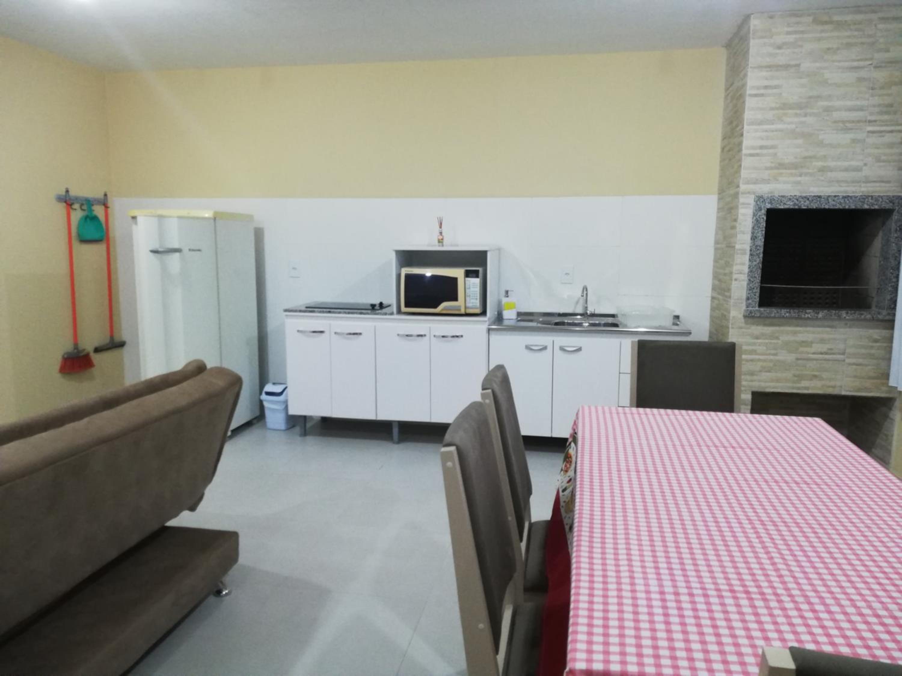Studio Apartment - Photo 22