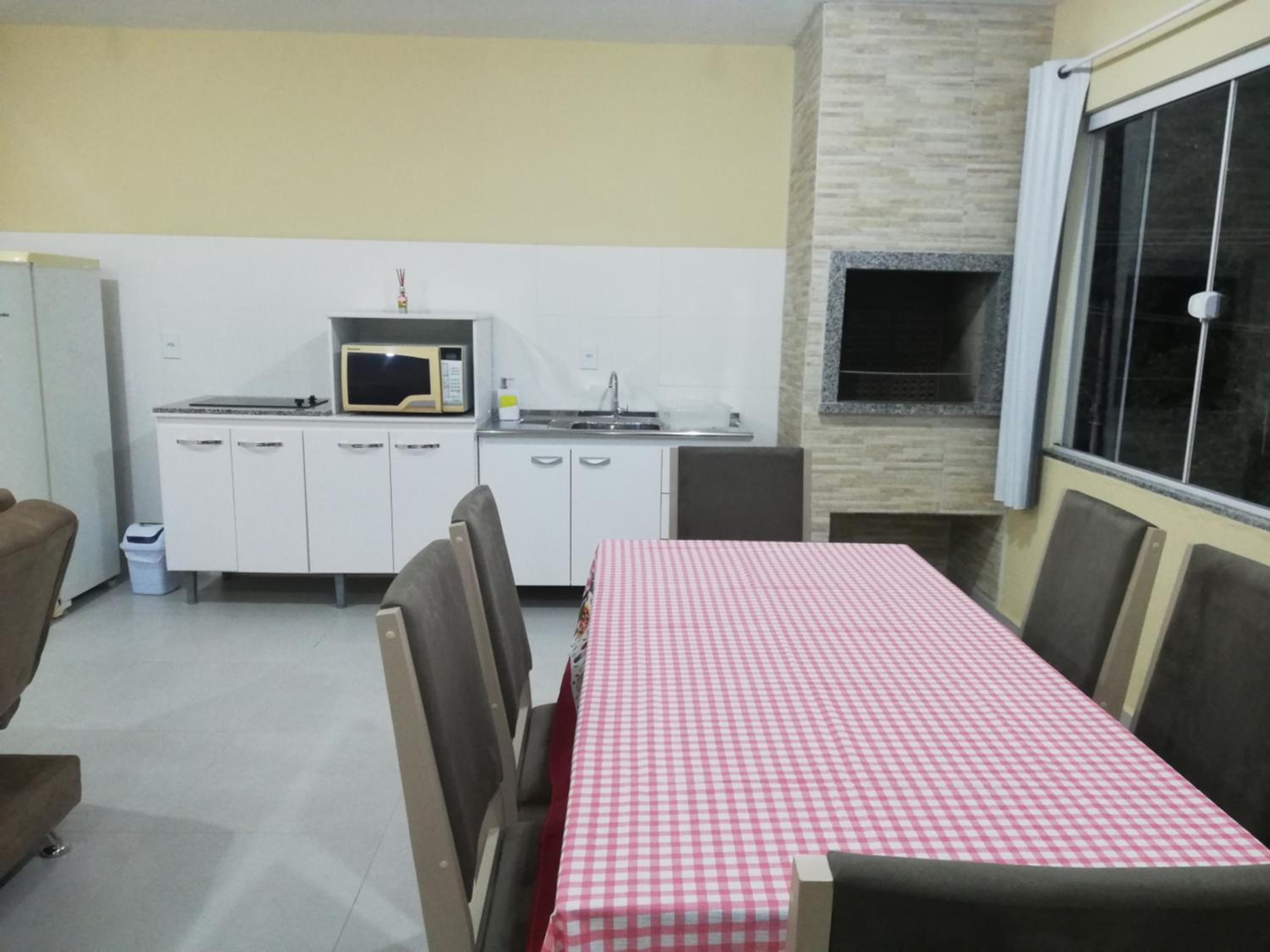 Studio Apartment - Photo 23
