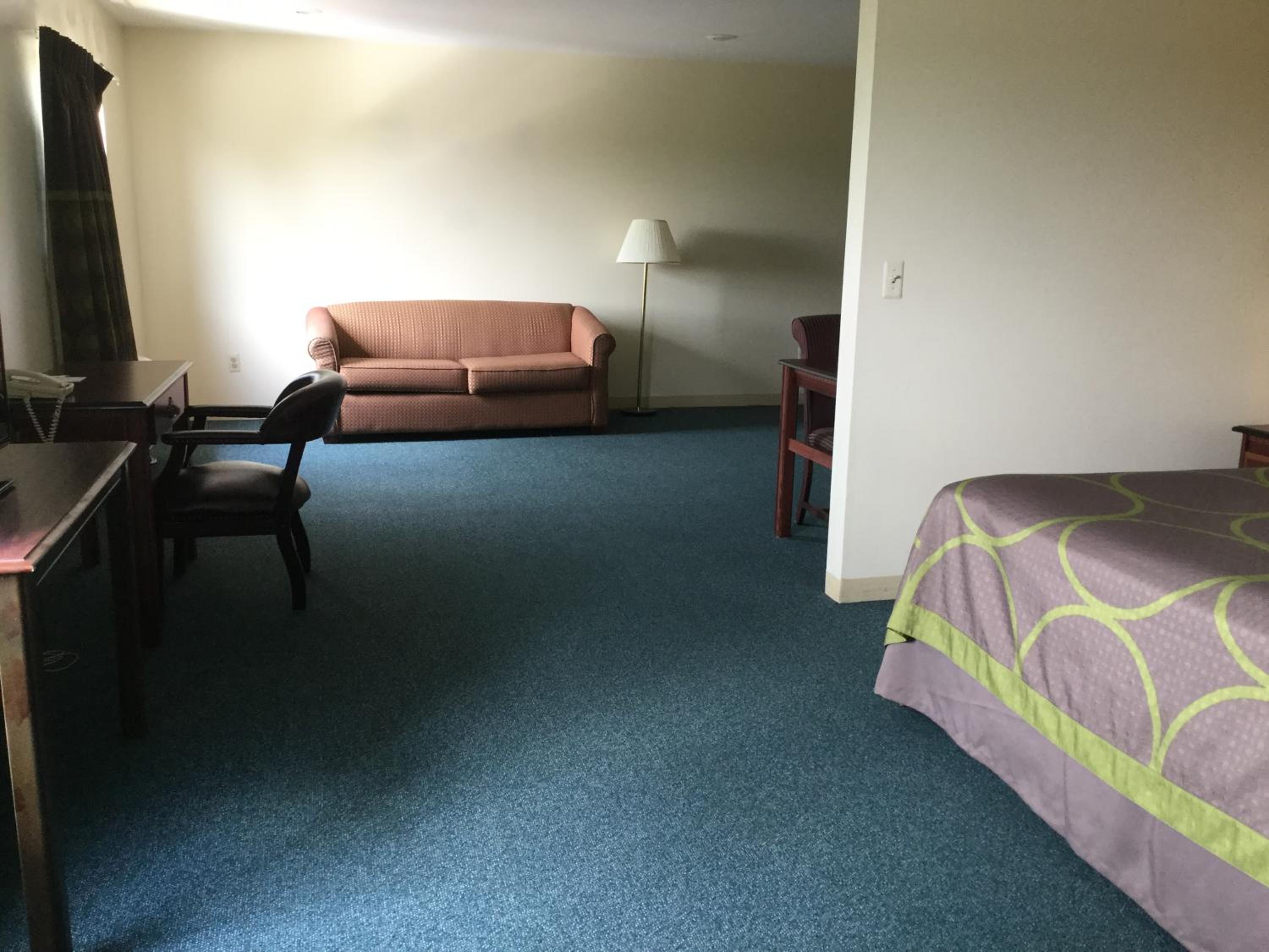King Studio Suite - Non-Smoking - Photo 1