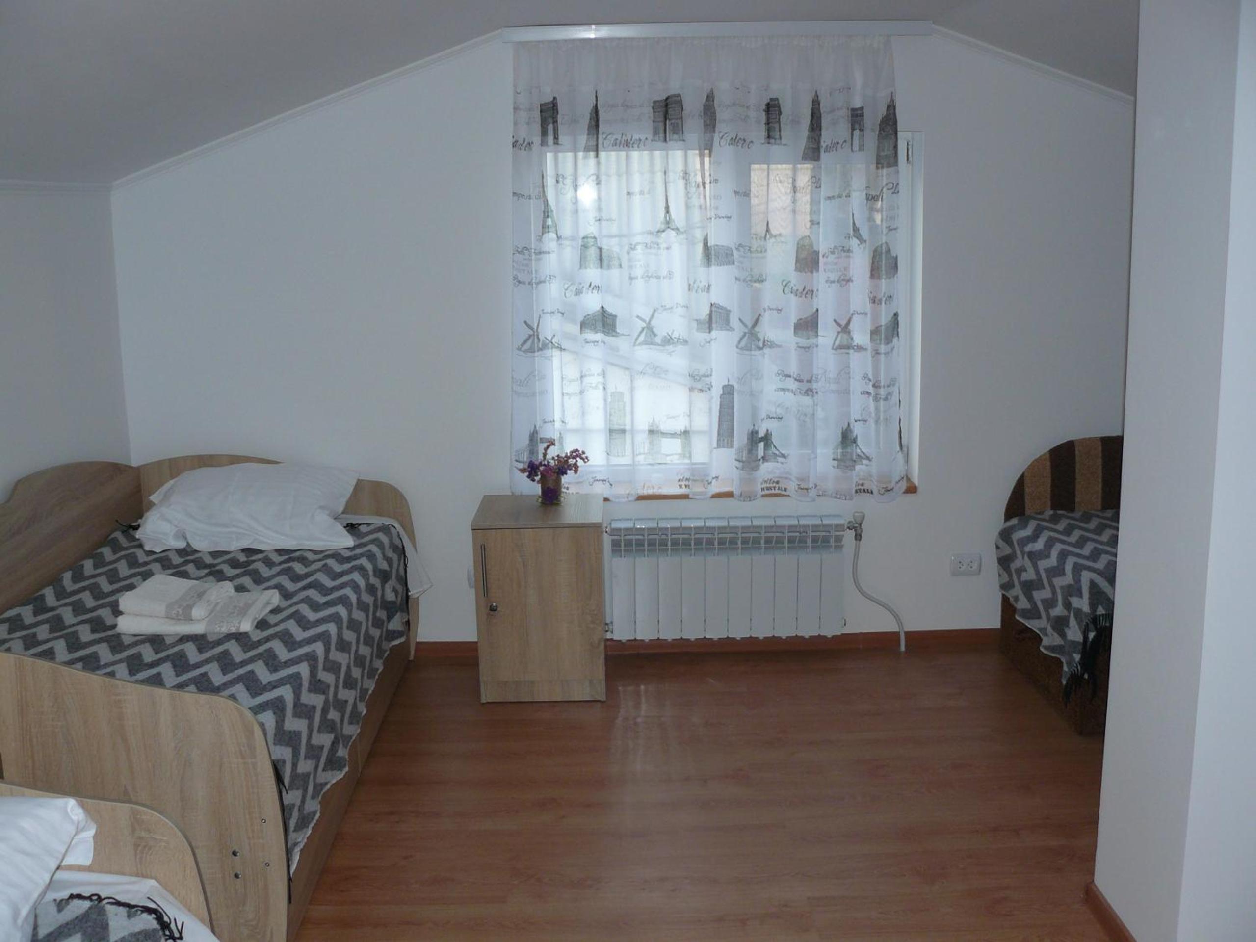 Triple Room with Shared Bathroom photo 2