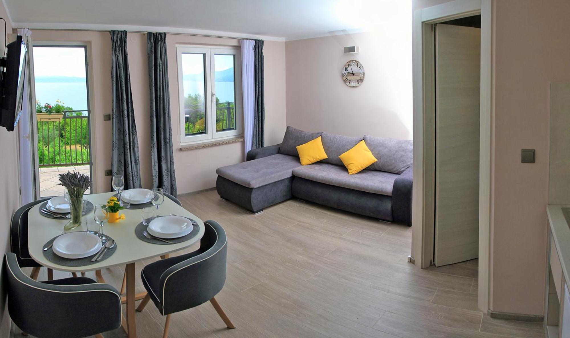 Apartment with Sea View
