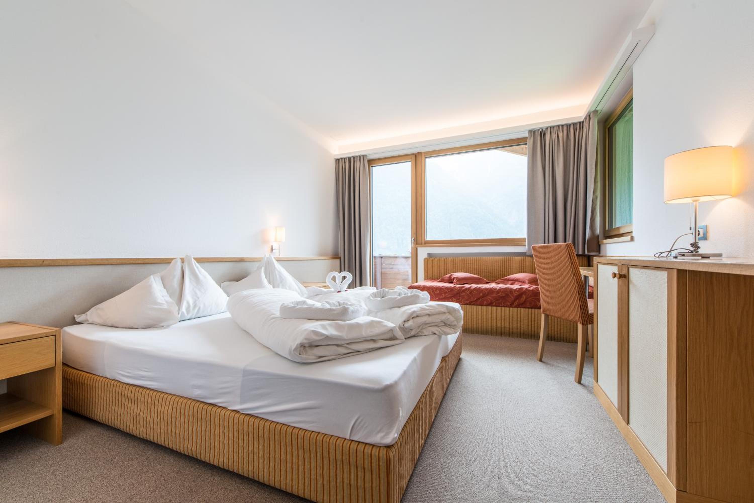 Double Room with Balcony photo 2
