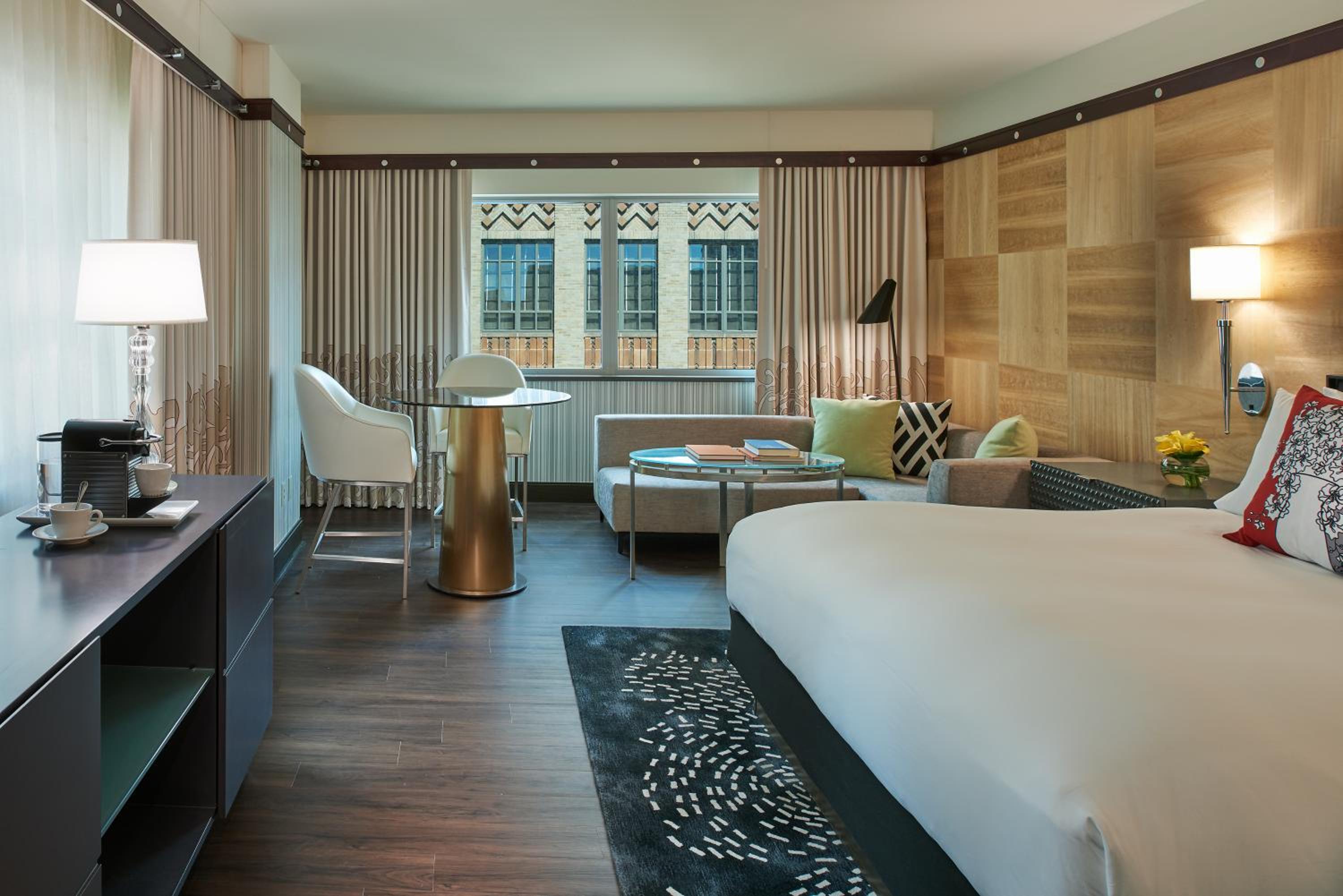 Magnifique Corner King Room - Photo 8