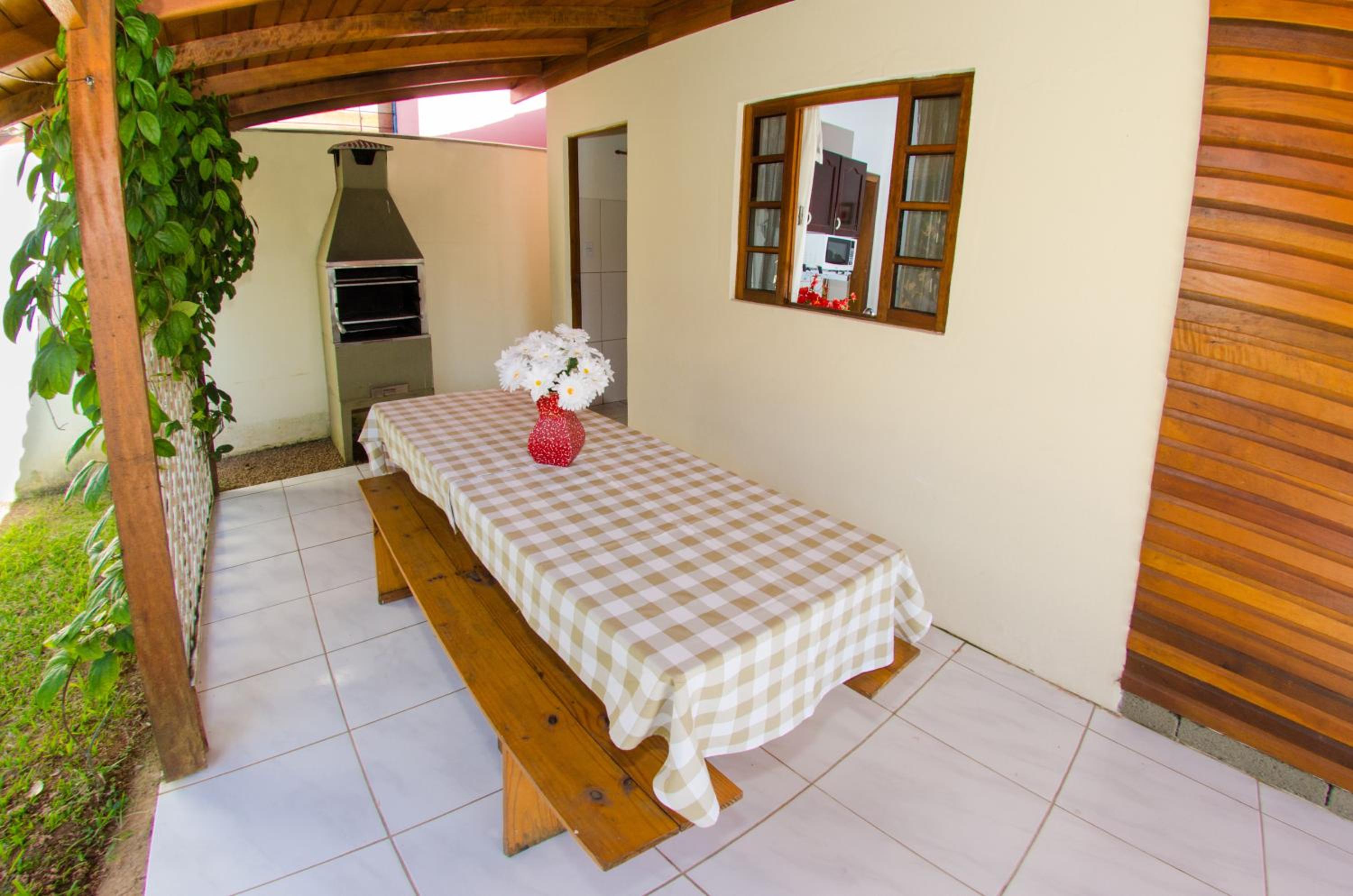Two-Bedroom House photo 2