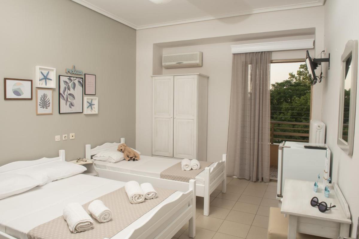 Deluxe Double Room photo 3
