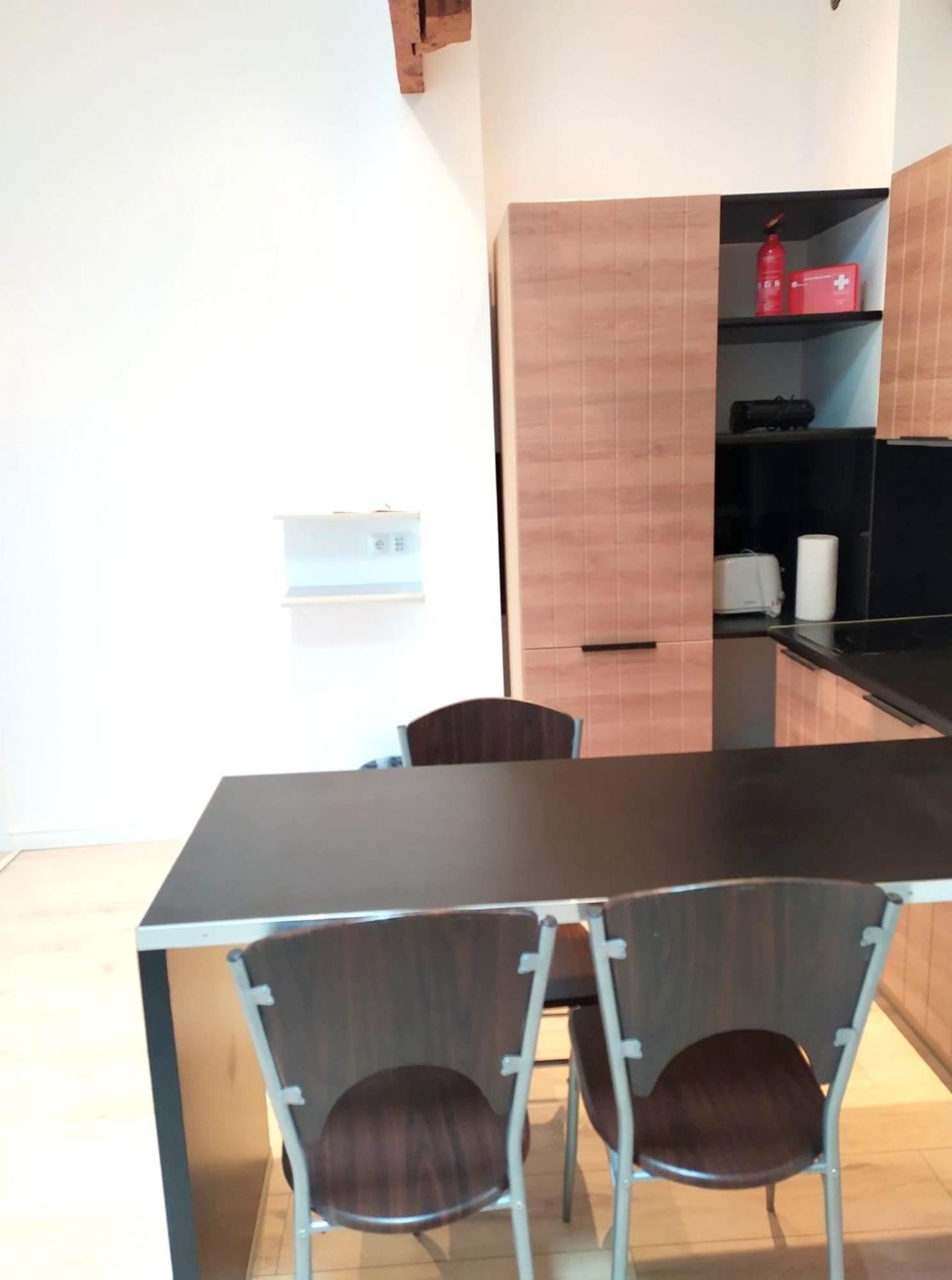 Budget Double Room - Photo 3