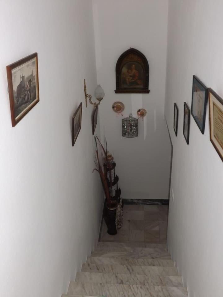 Two-Bedroom House - Photo 16