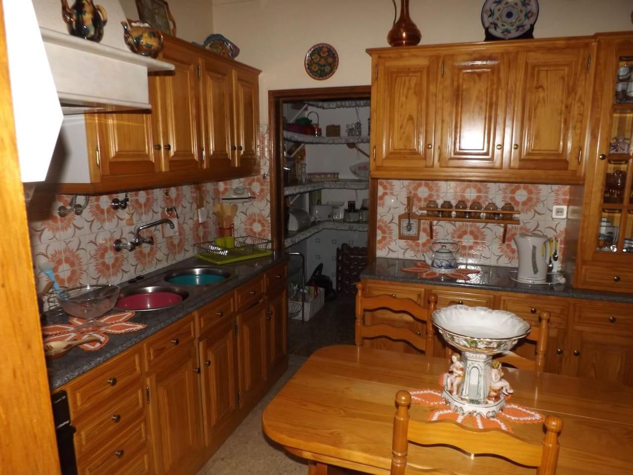 Two-Bedroom House - Photo 10