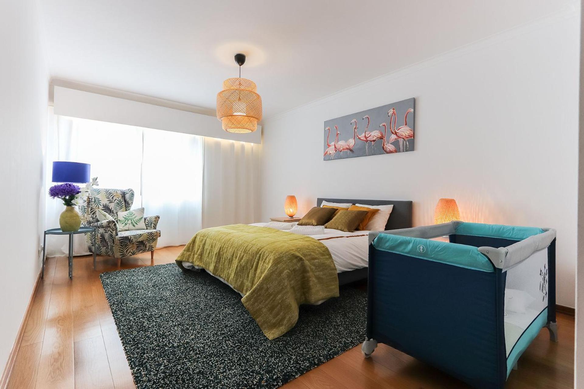 Apartment with Terrace - Photo 2
